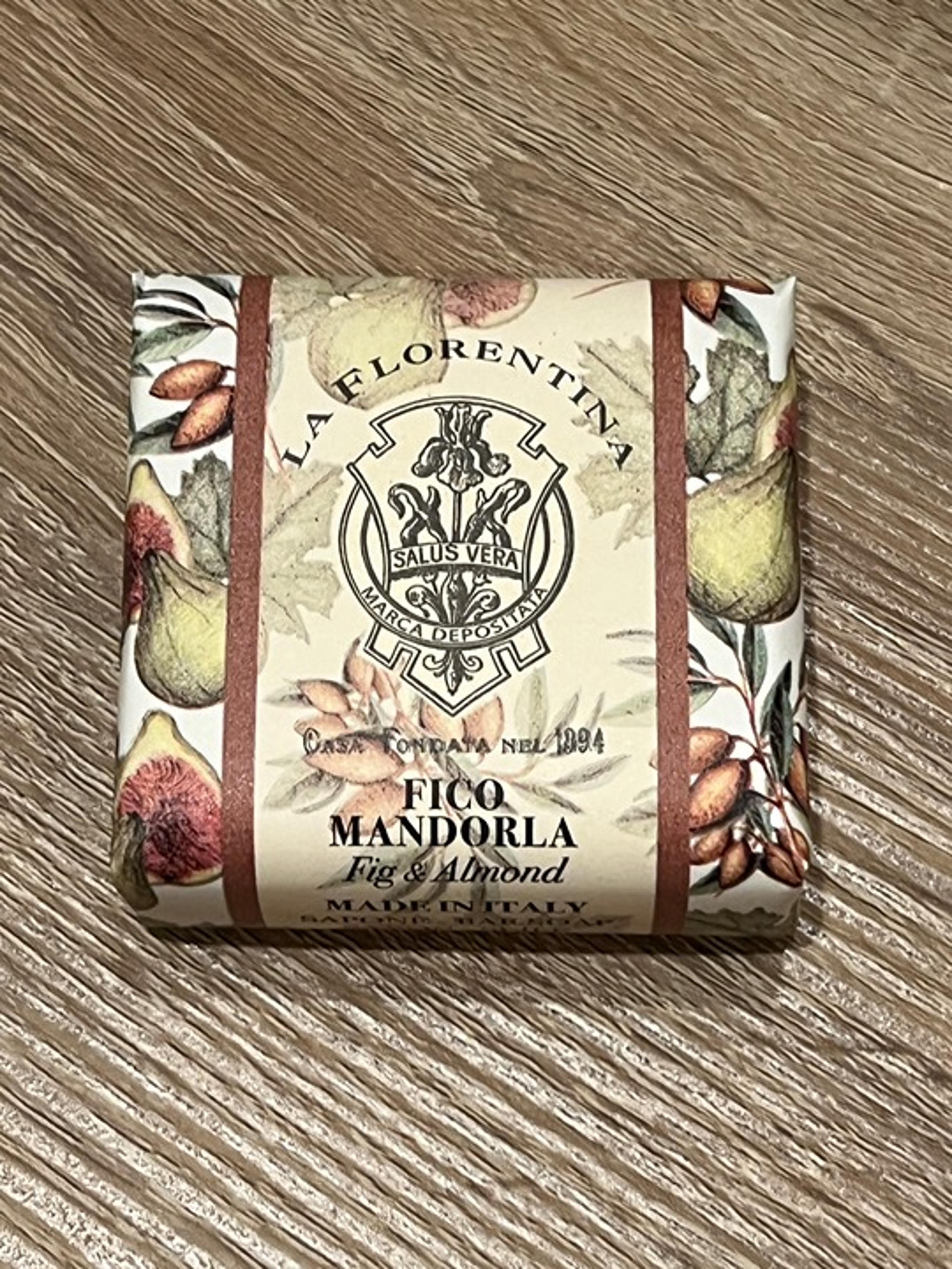 NEW La Florentina Fig Almond 106g 3.7oz Florence Italy Italian Bar Soap