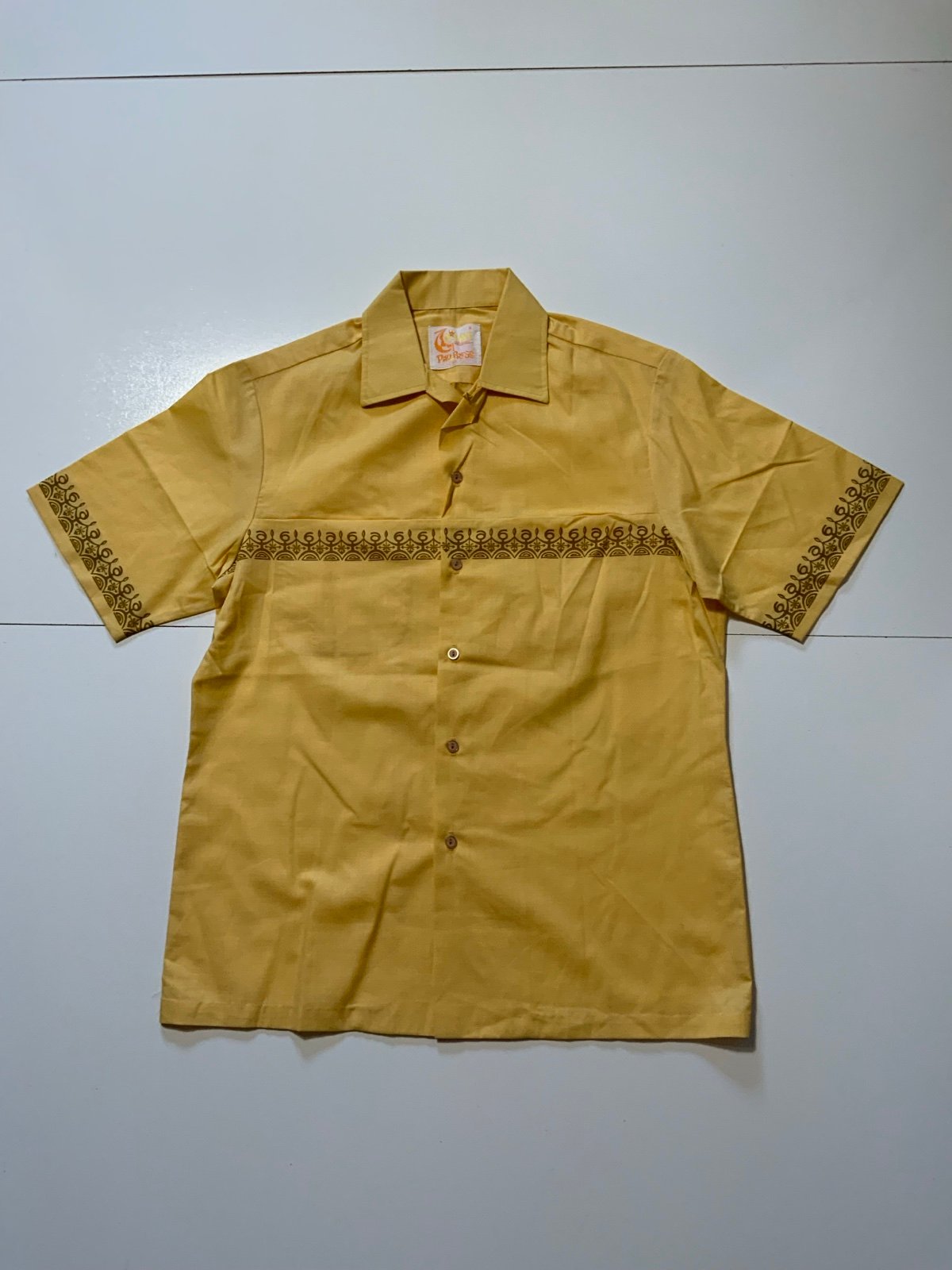 Vintage 60s Iolani Hawaii Pau Press Tribal Loop Collar Hawaiian Button Shirt