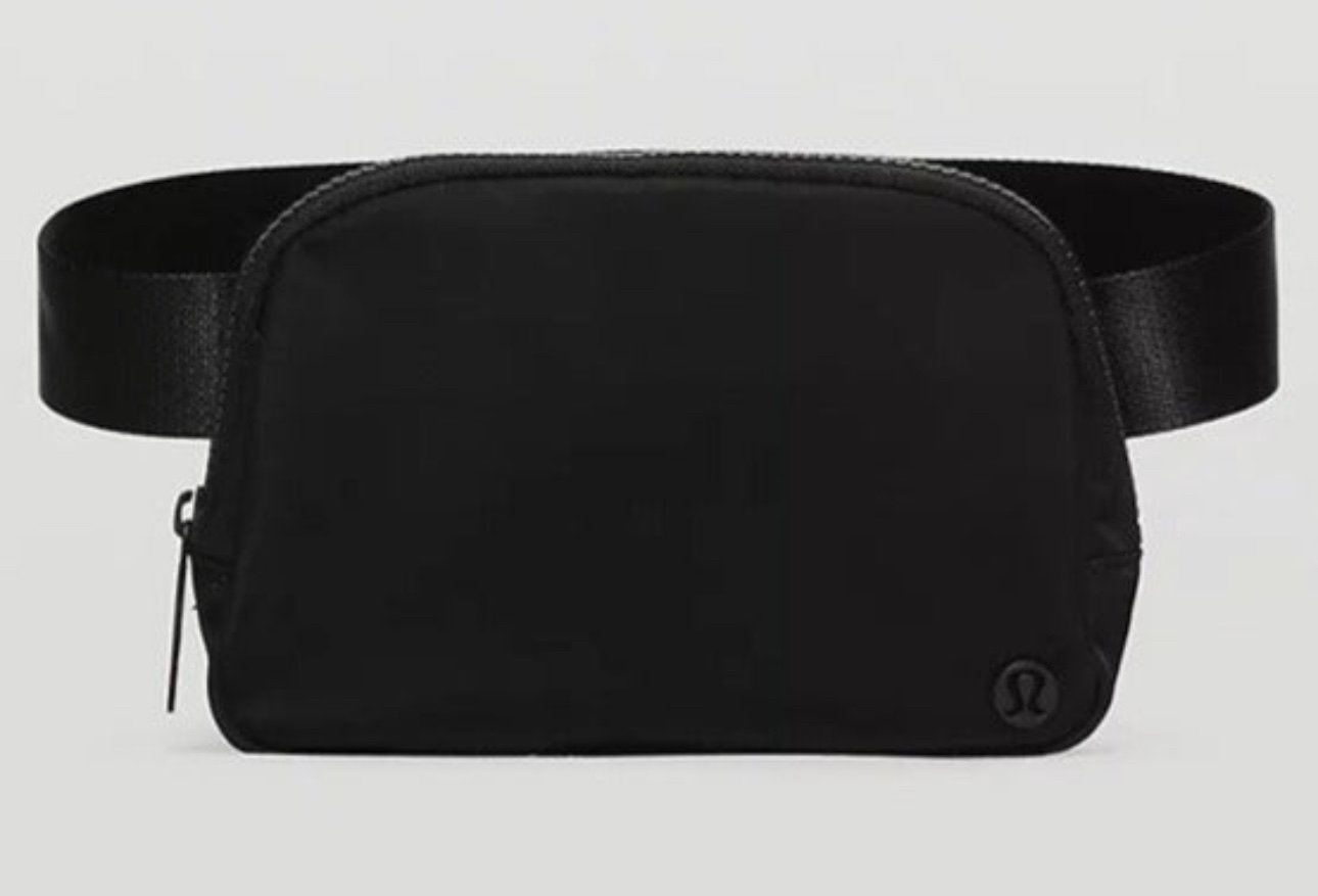 Nwt Lululemon Everywhere Belt bag This is the rare and extremely hard to find
