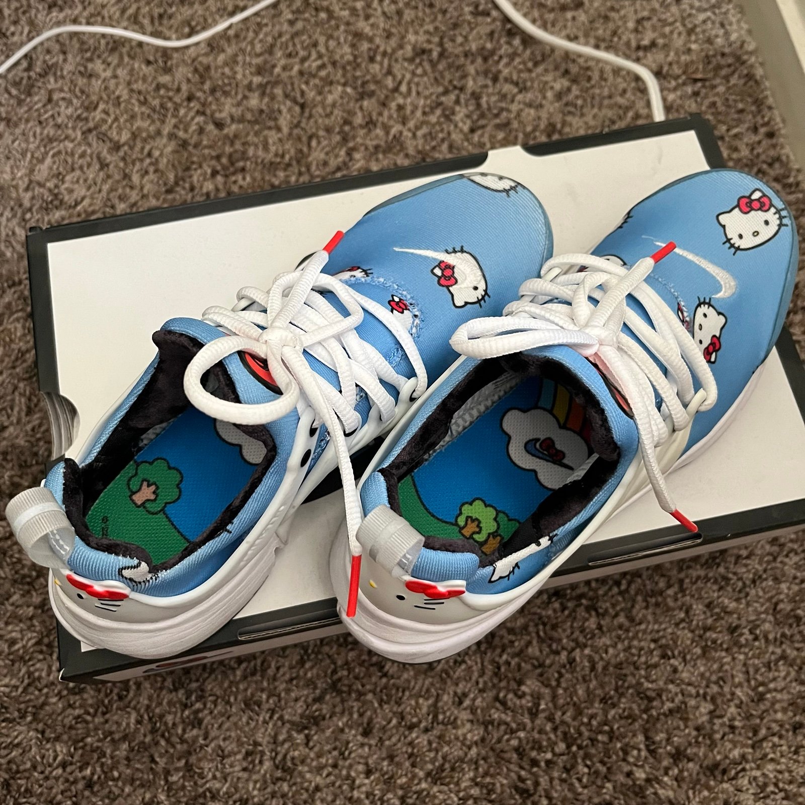 Hello Kitty x Nike Presto QS Size 4