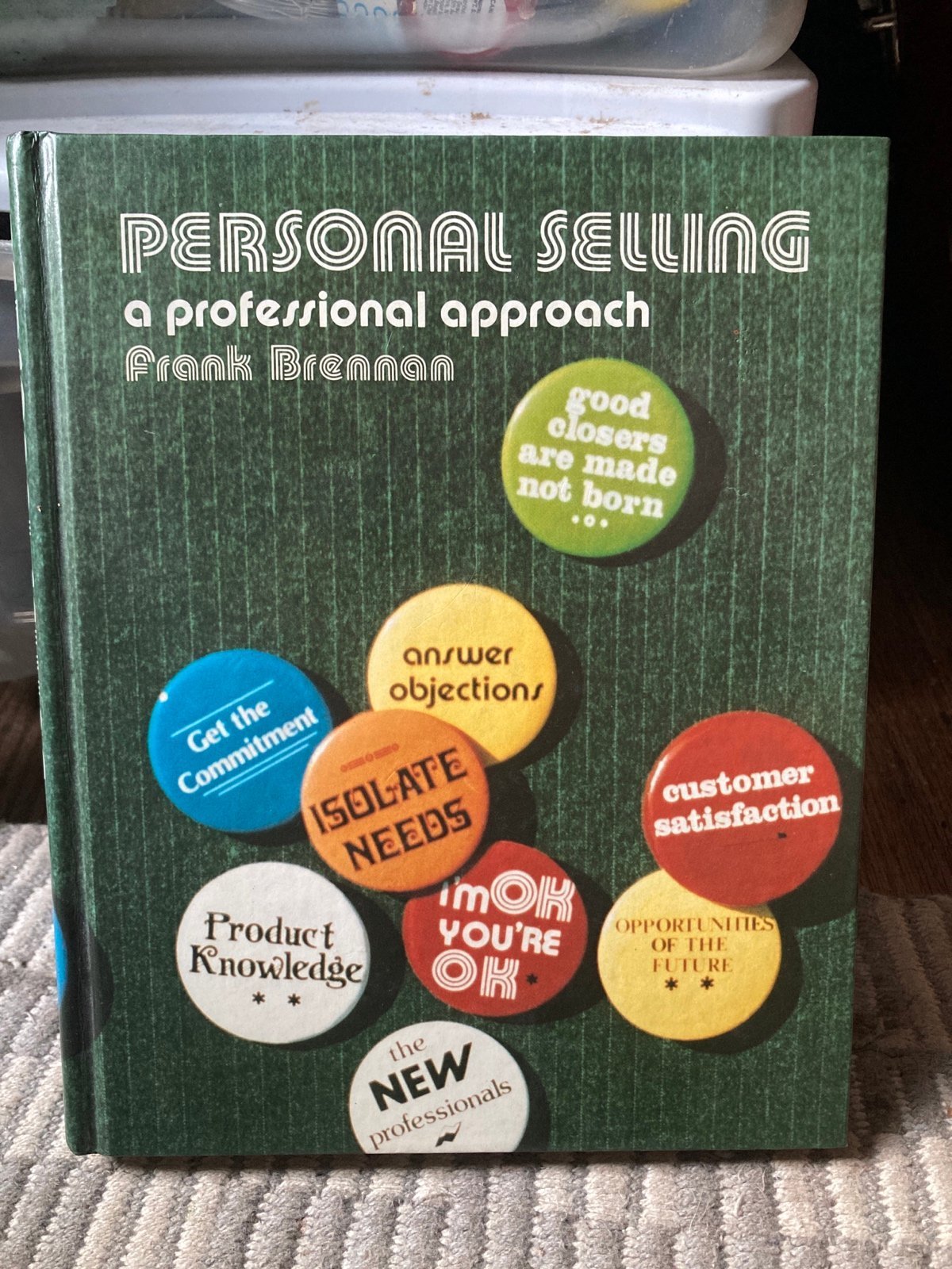 PROFESSIONAL SELLING By Frank Brennan