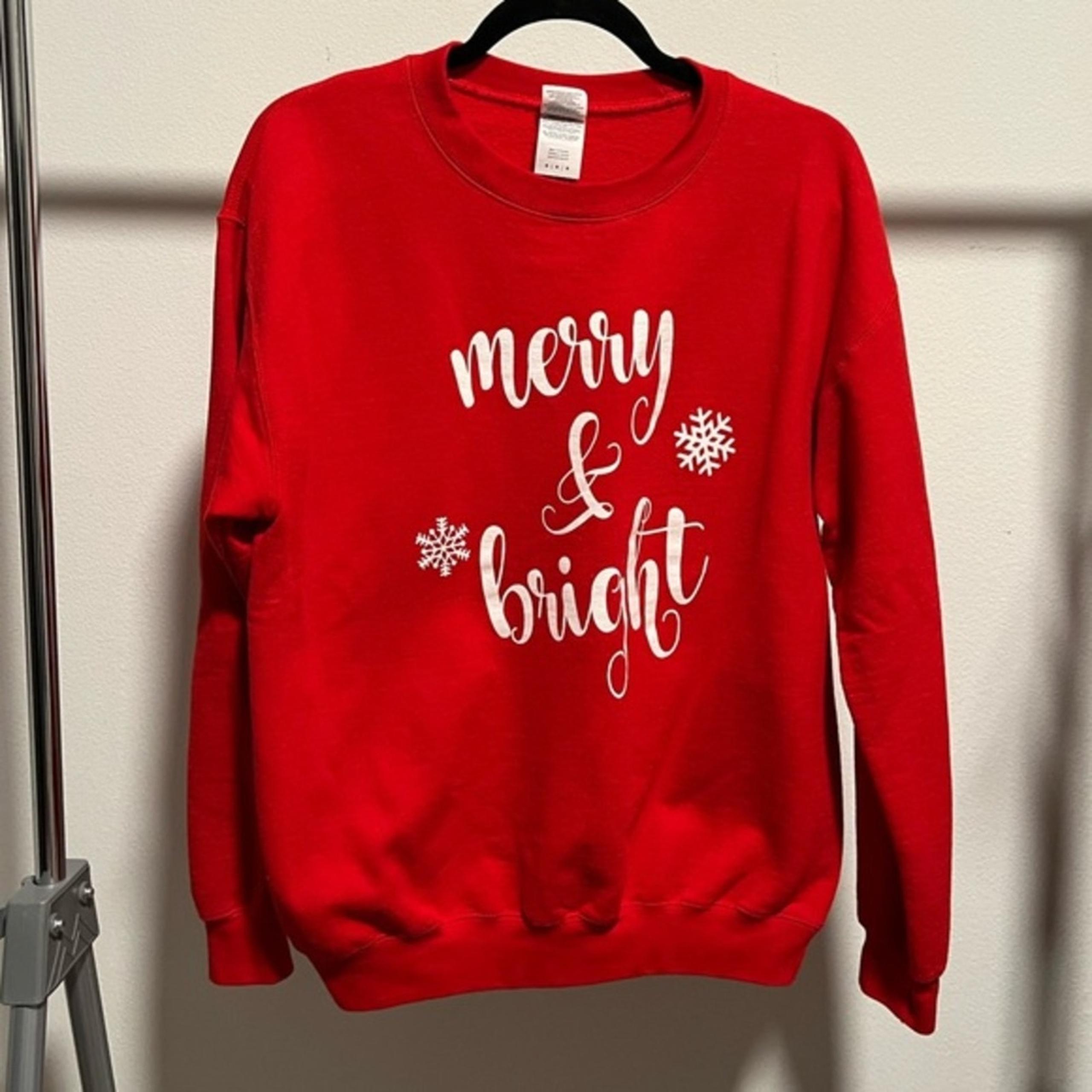 Gildan Womens Crew Neck Long Sleeve Pullover Merry & Bright Sweater Red Medium