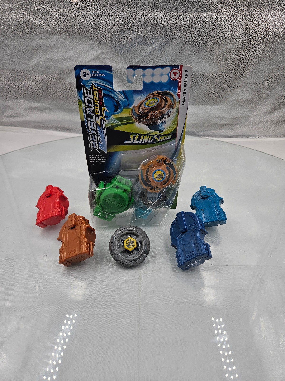 Beyblade (Sling Shock, Scythe Kronos, Rare Blue & 3 Regular Launchers) Lot