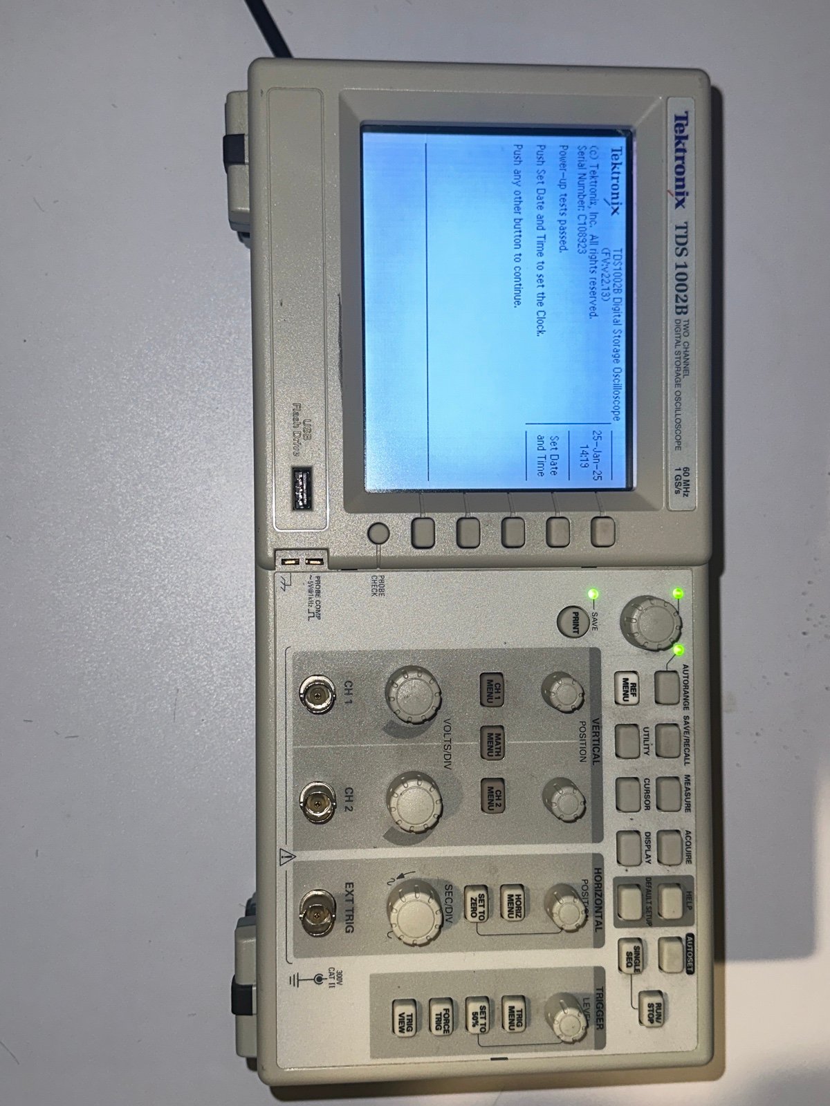 Tektronix TDS 1002B | Two Channel Digital Storage Oscilloscope