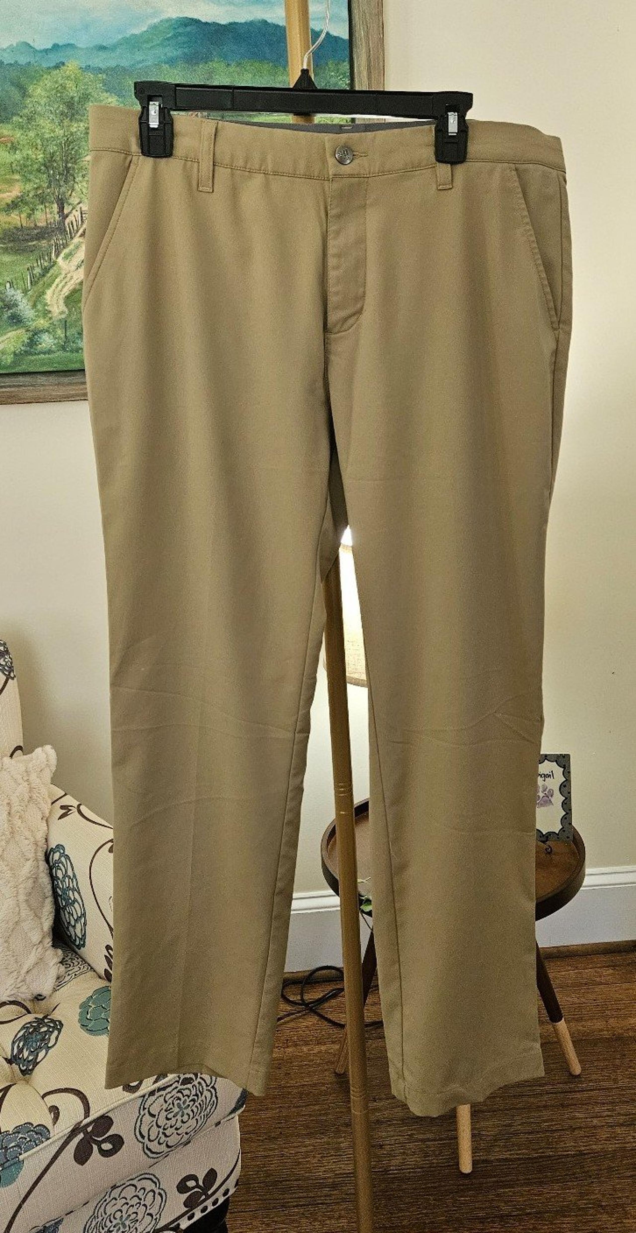 Adidas Men's Khaki Pants Size 34x30