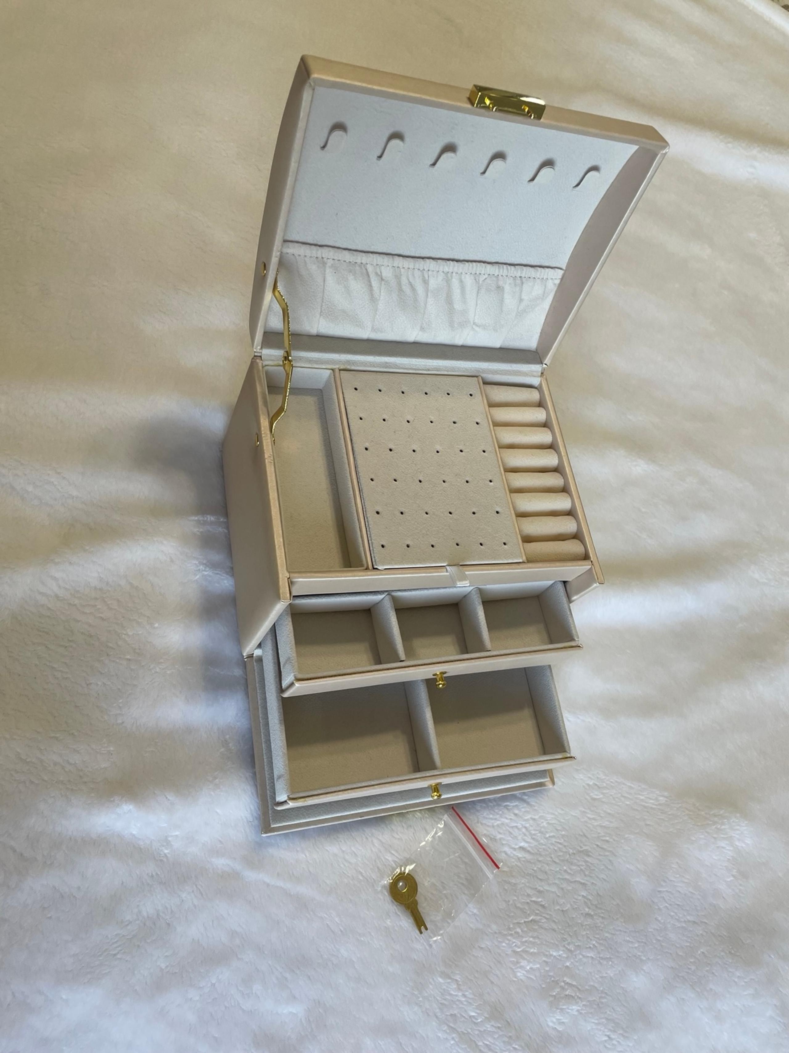 Jewelry Box, PU Leather, 3 Layer Medium Sized Jewelry Storage Box With Lock