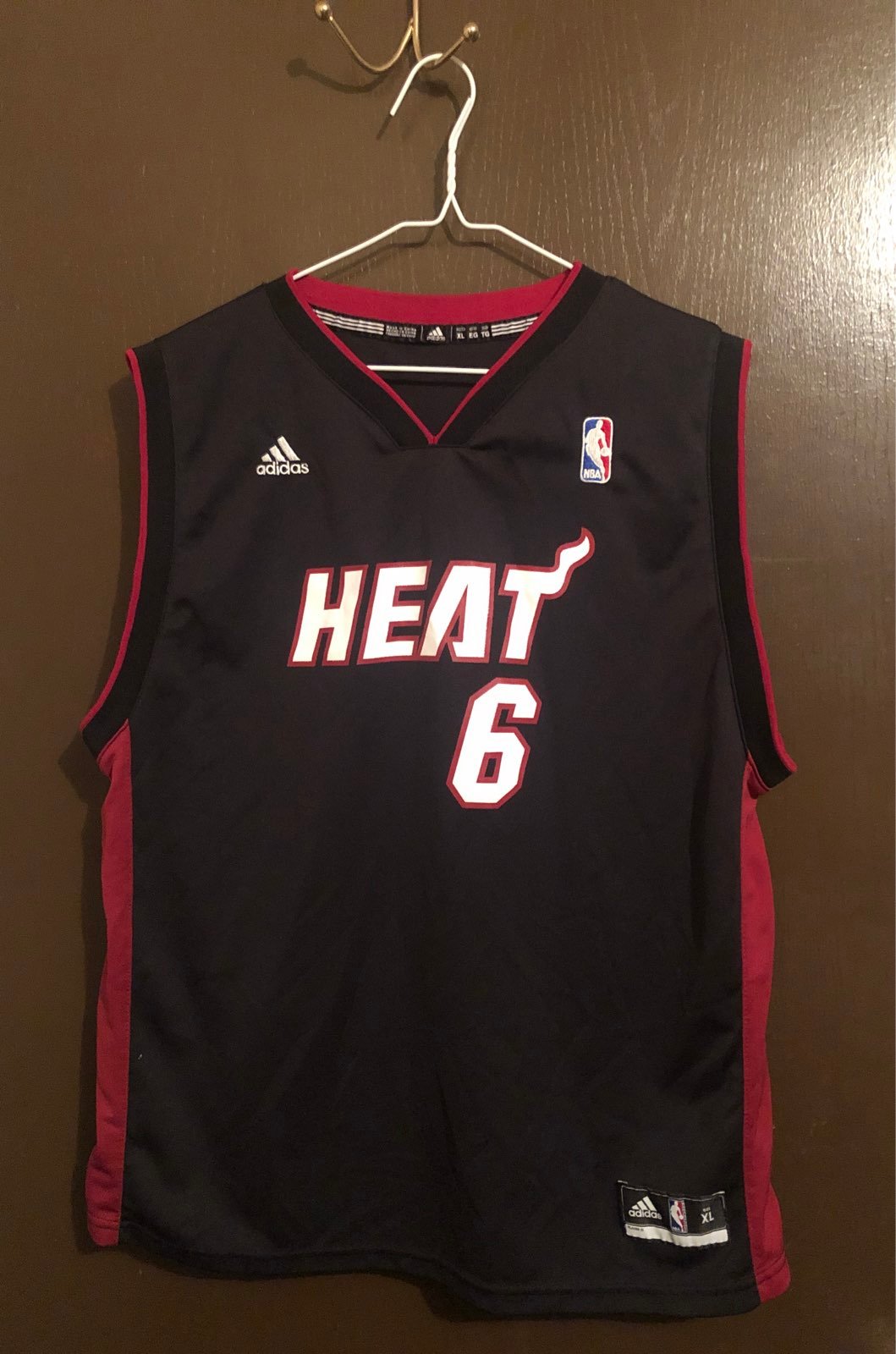 NBAAdidasYouthXLMiamiHeat#6JamesJersey