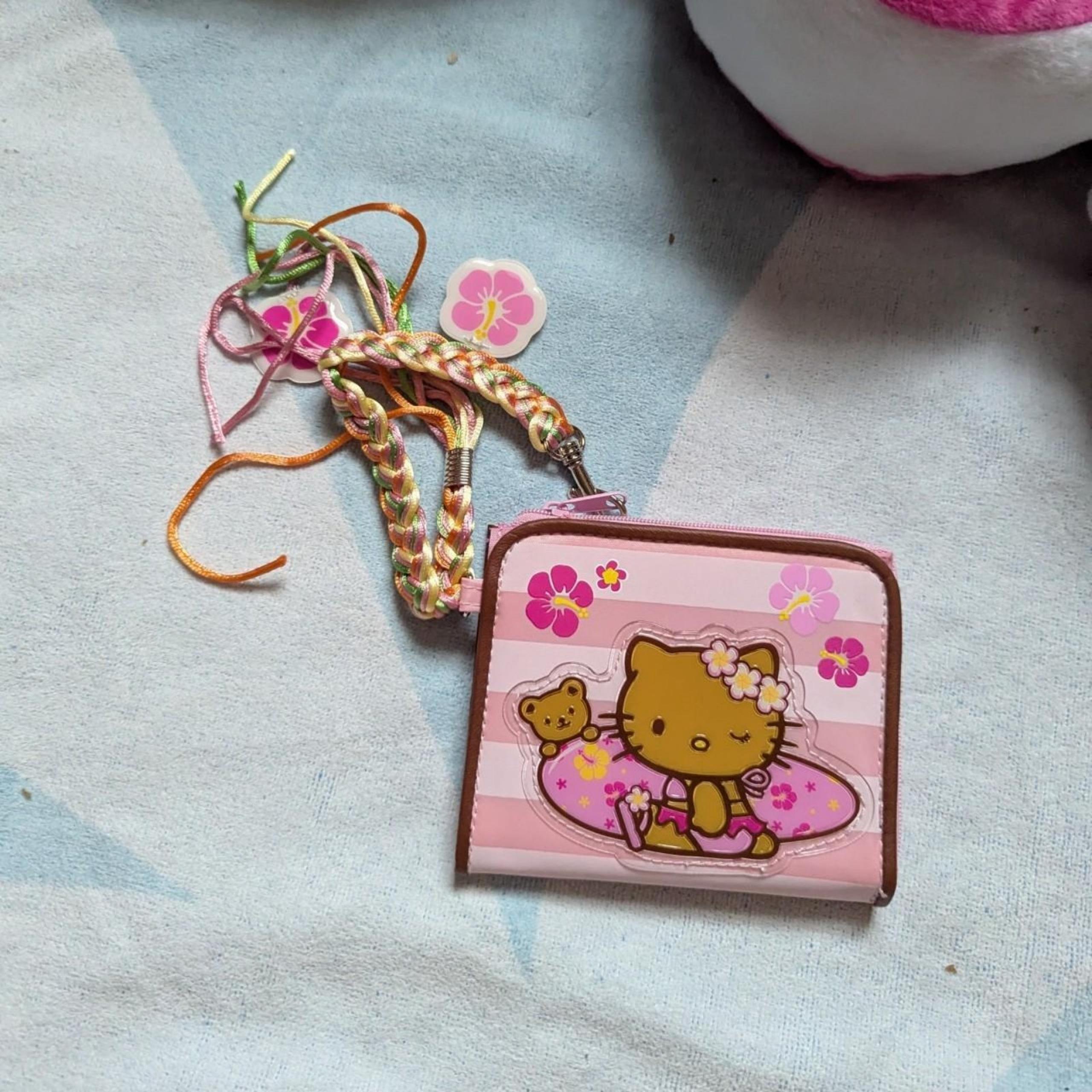 Hello kitty tropical tan hawaii kitty wallet with tan bear