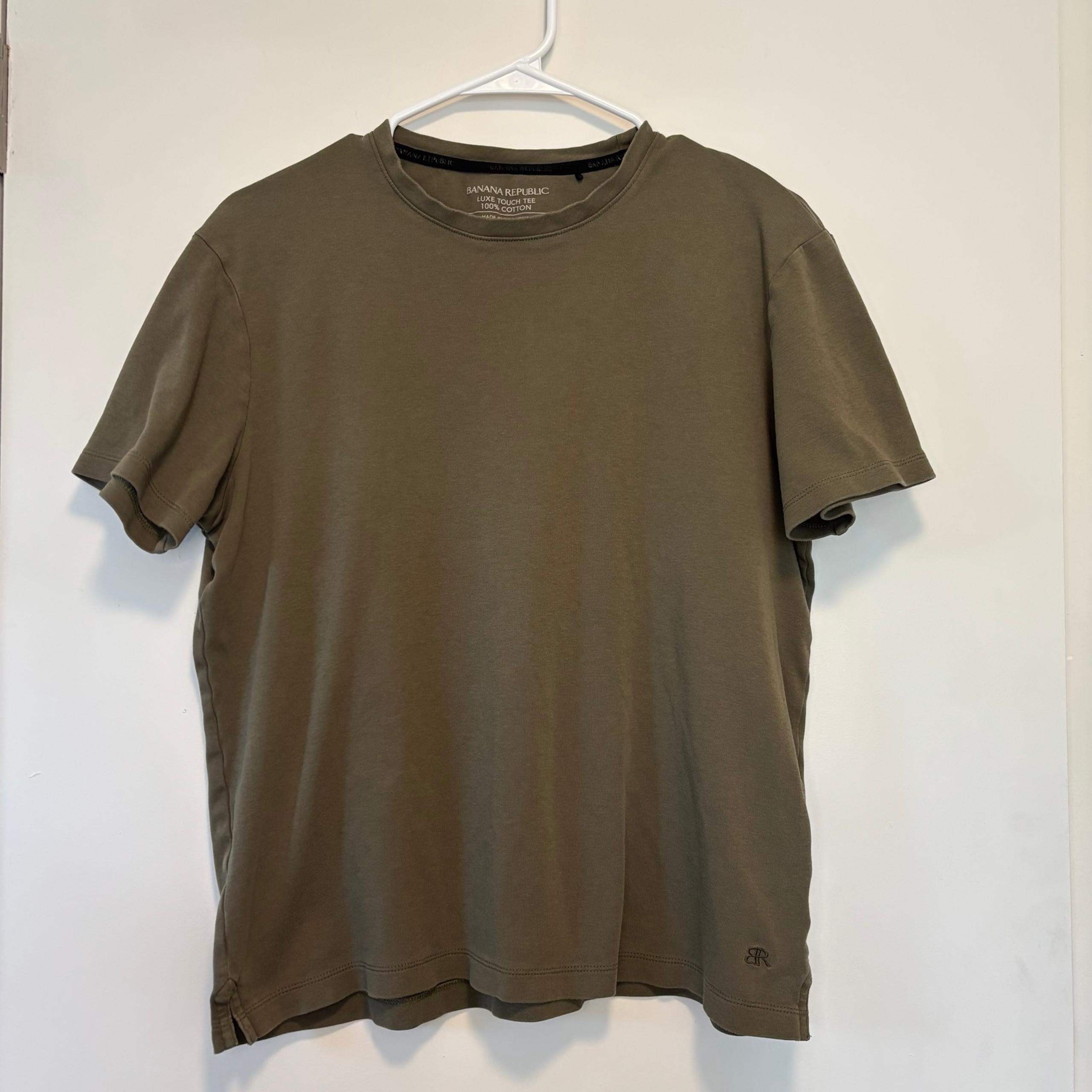 Banana Republic Women Luxe Touch Tee 100% Cotton Olive Green Short Sleeve Medium