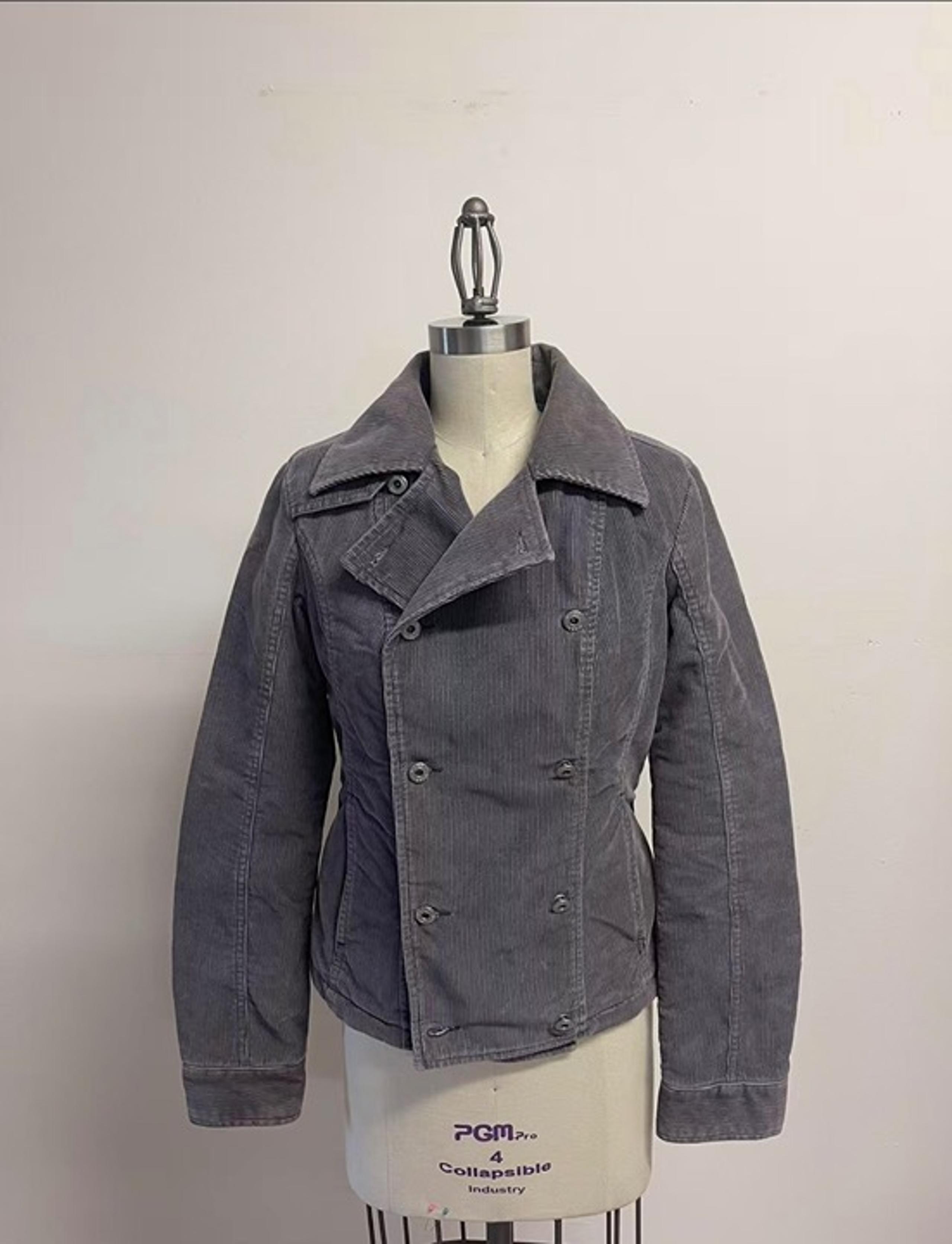 Vintage Diesel Women Thick Warm Grey Jacket, Good Condition, minor storage wear