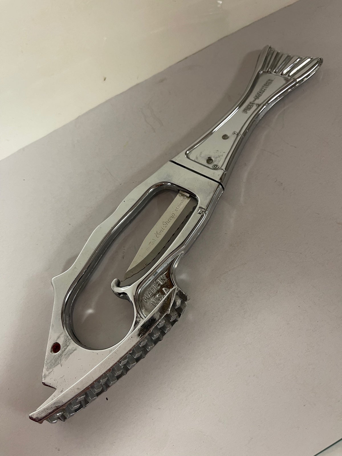Fish Master Scaler Cleaner 1950’s Chrome New