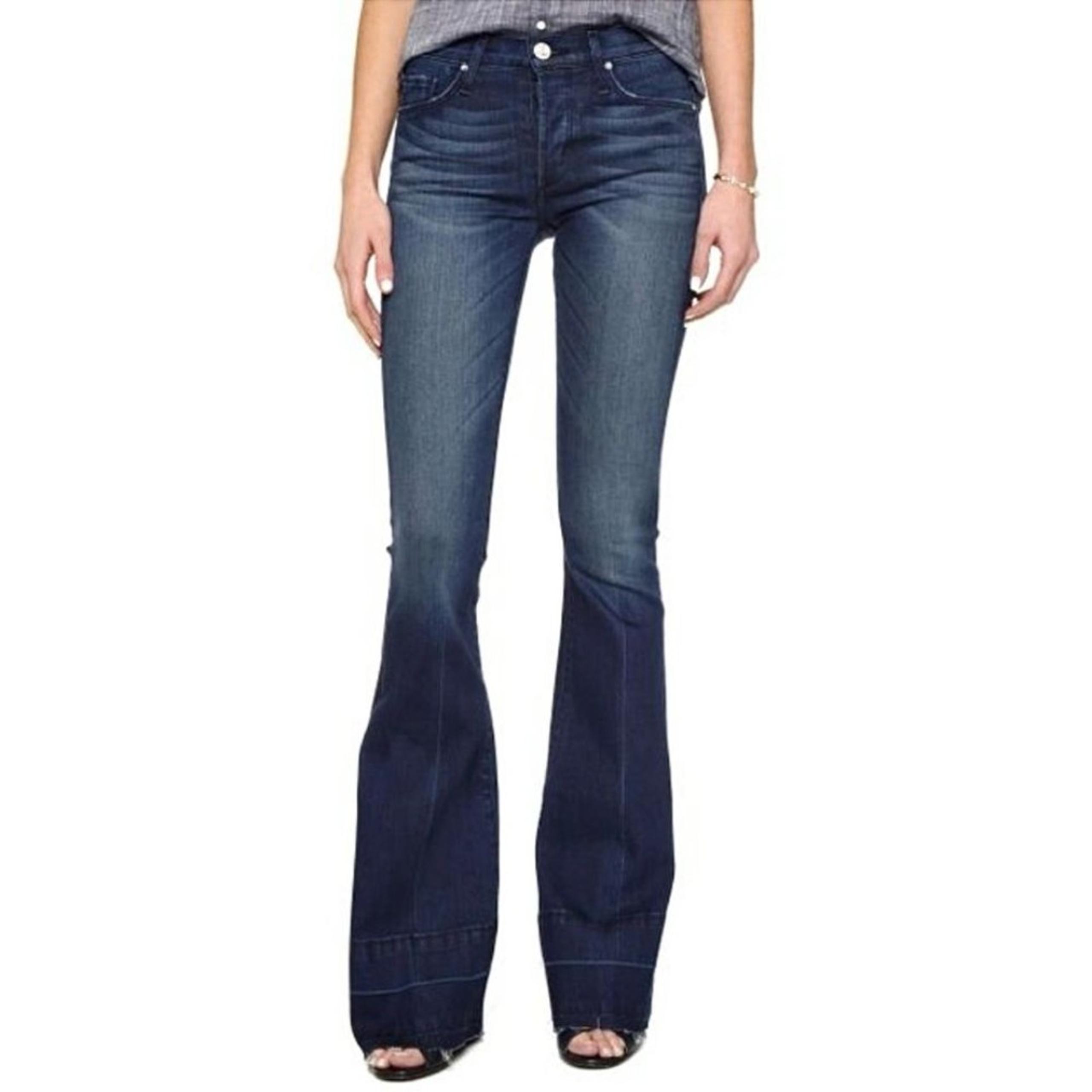 NWOT MCGUIRE Majorelle Flare Jeans. Size 29