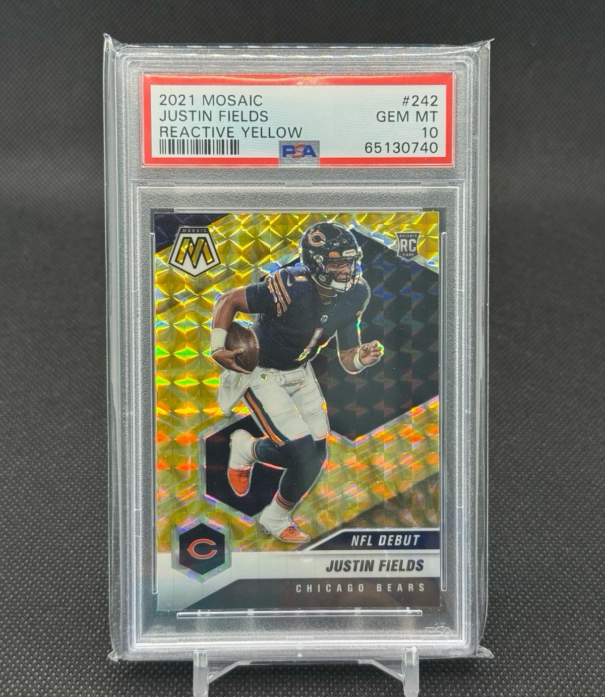 PSA 10 Rookie Card Panini Prizm Football Justin Fields #242 Reactive Yellow