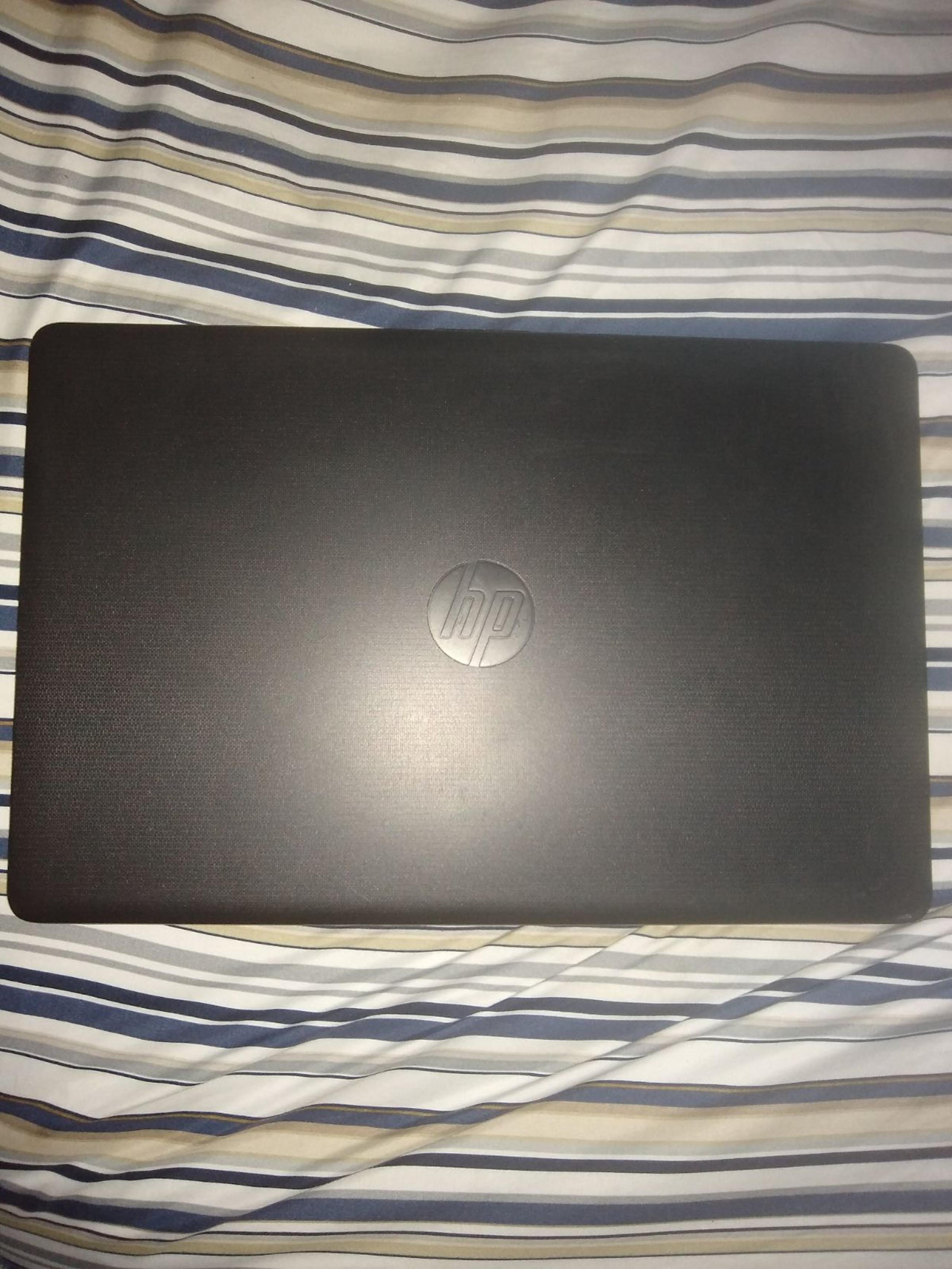 15.6" HP Laptop