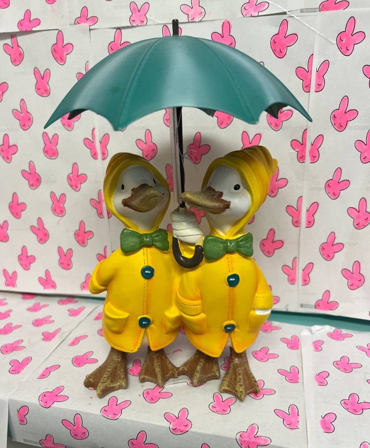 easter duck umbrella decor