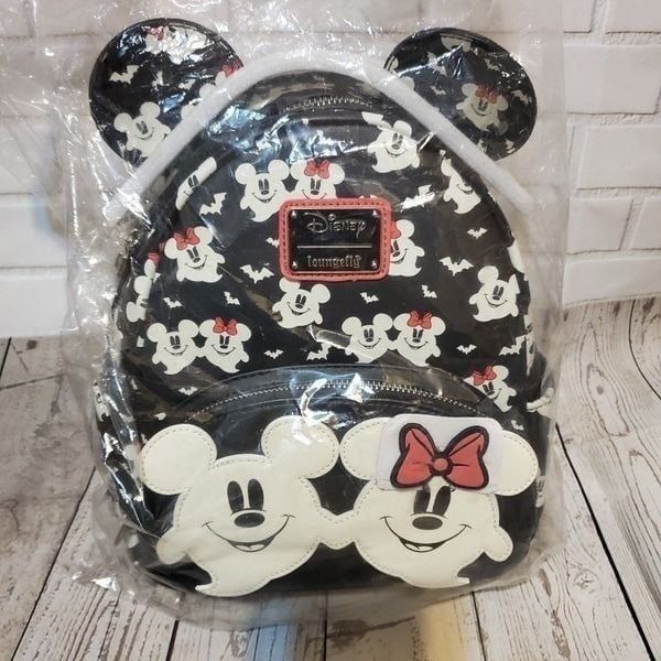 Loungefly Disney Mickey & Minnie Ghost Glow In The Dark Mini Backpack NWT