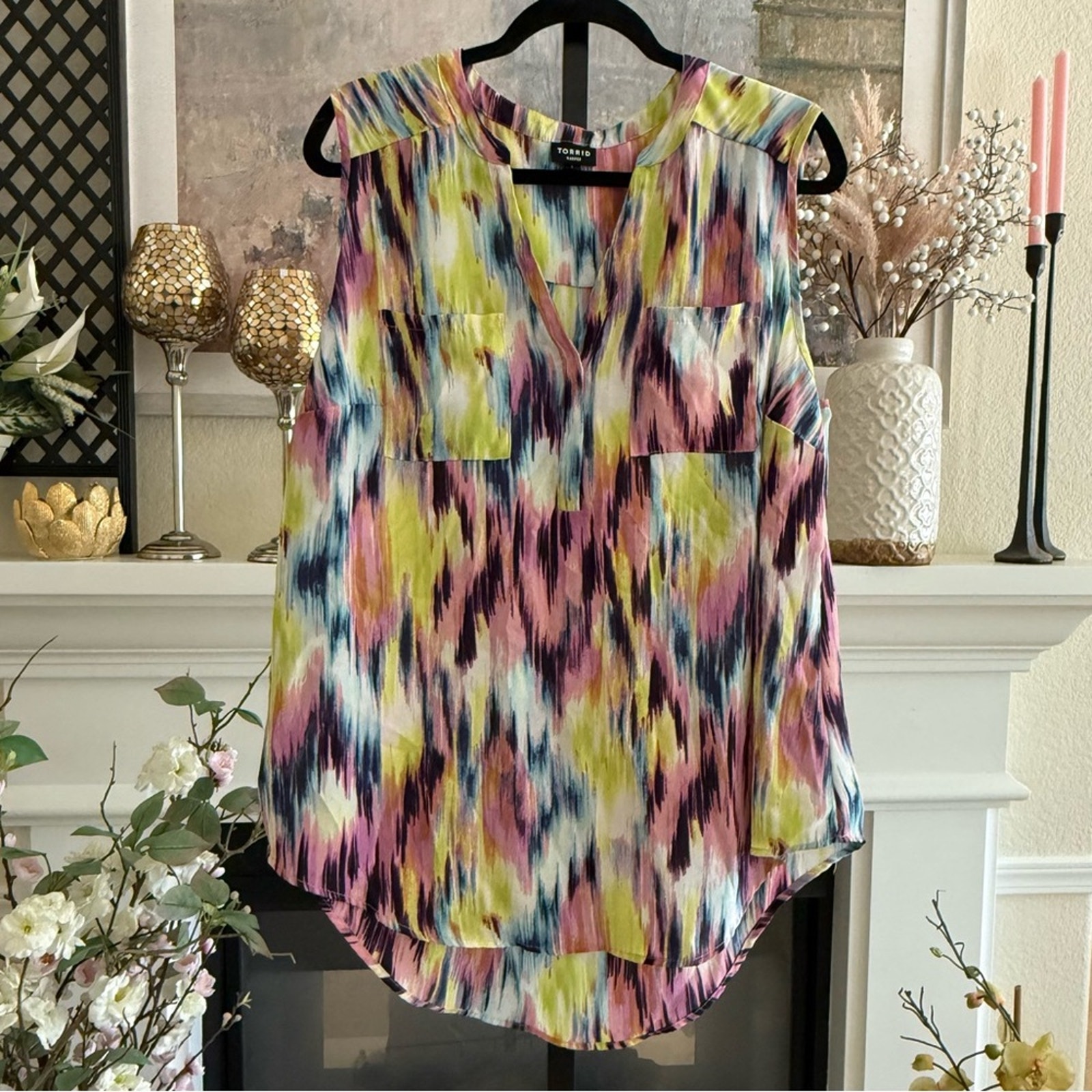 Torrid Plus Size Multicolor Sleeveless Blouse 1X High Low Flowy Comfy Boho Top