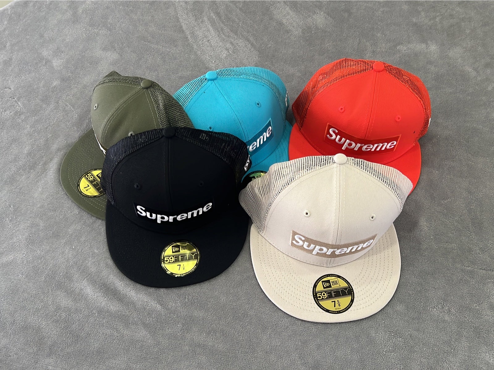 Supreme New Era World Famous Cap (7 1/8-7 5/8) 5 Colors (Blue,Blk,Or,Oliv,Stone)