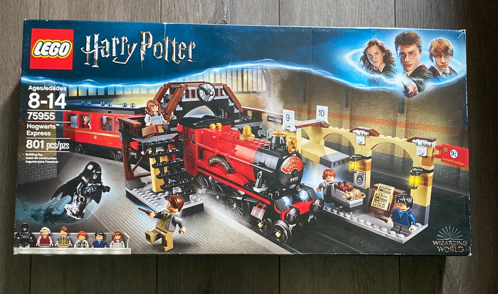 Harry Potter Hogwarts Express Lego set