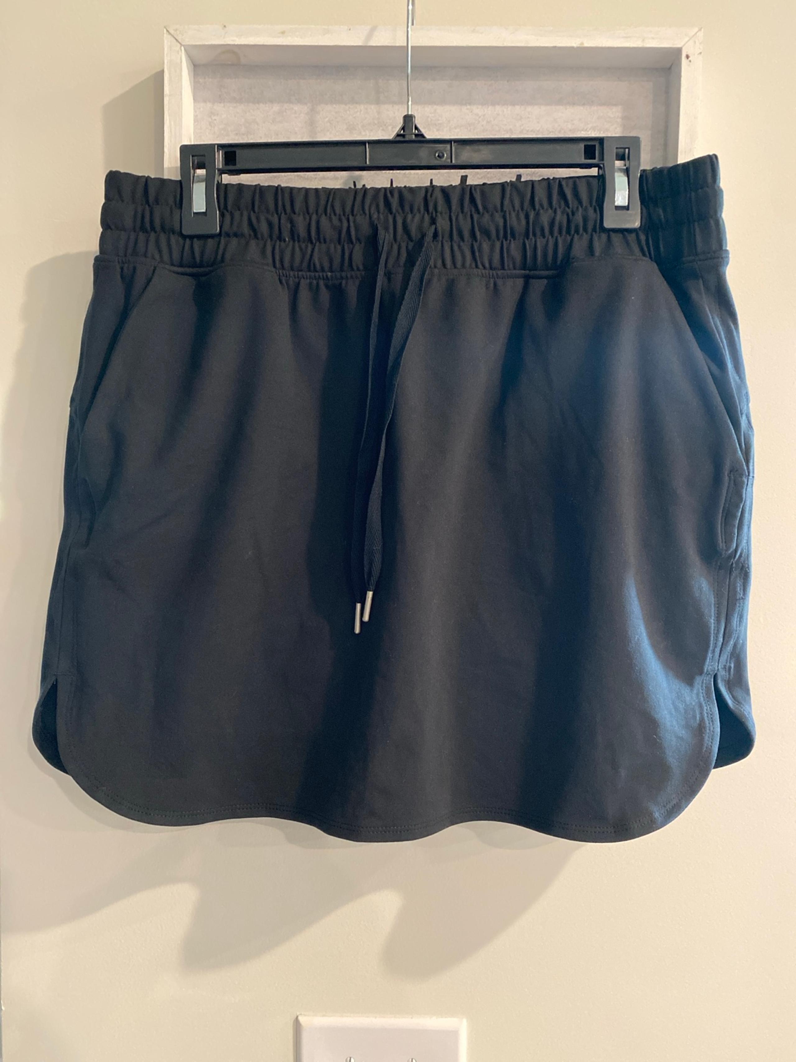 Jones & Co Jones New York Womens Black Skort size medium