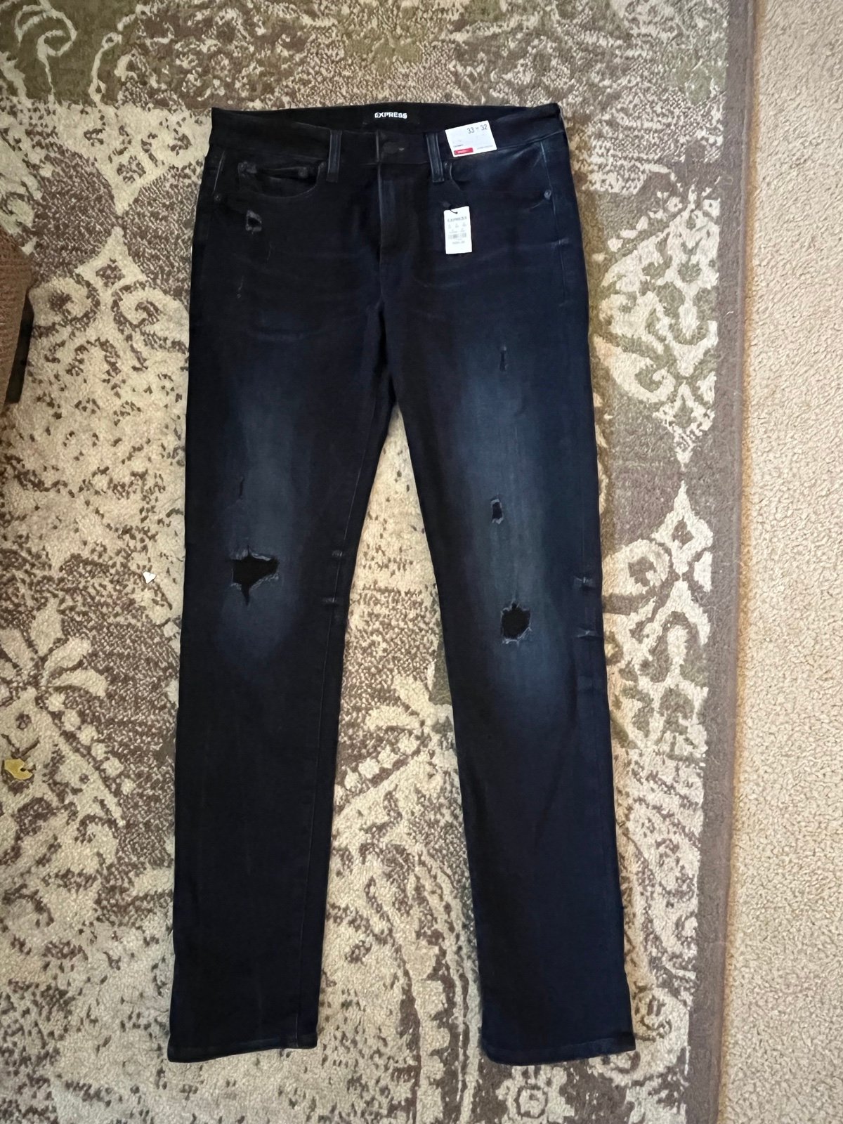 NWT! Men’s Express Black Distressed Jeans