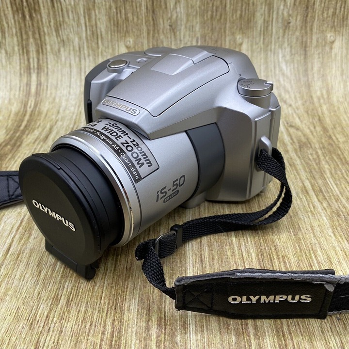 Olympus iS-50 ED Lens All-In-One SLR with 28-120mm Zoom 35mm Camera