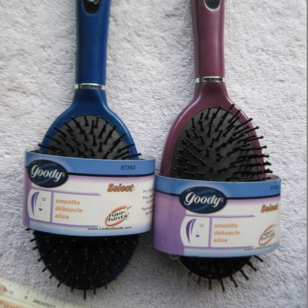 Goody Select Smoothes Cushion Short Mid Length Hair Brush 2000 Sparkly Plastic