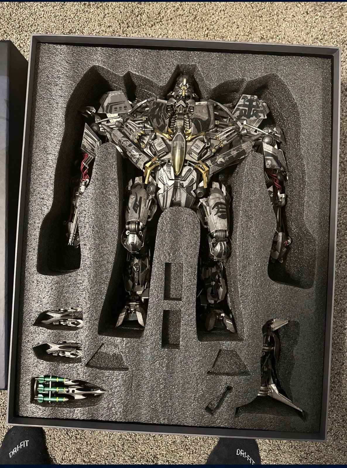 ThreeA transformer Starscream