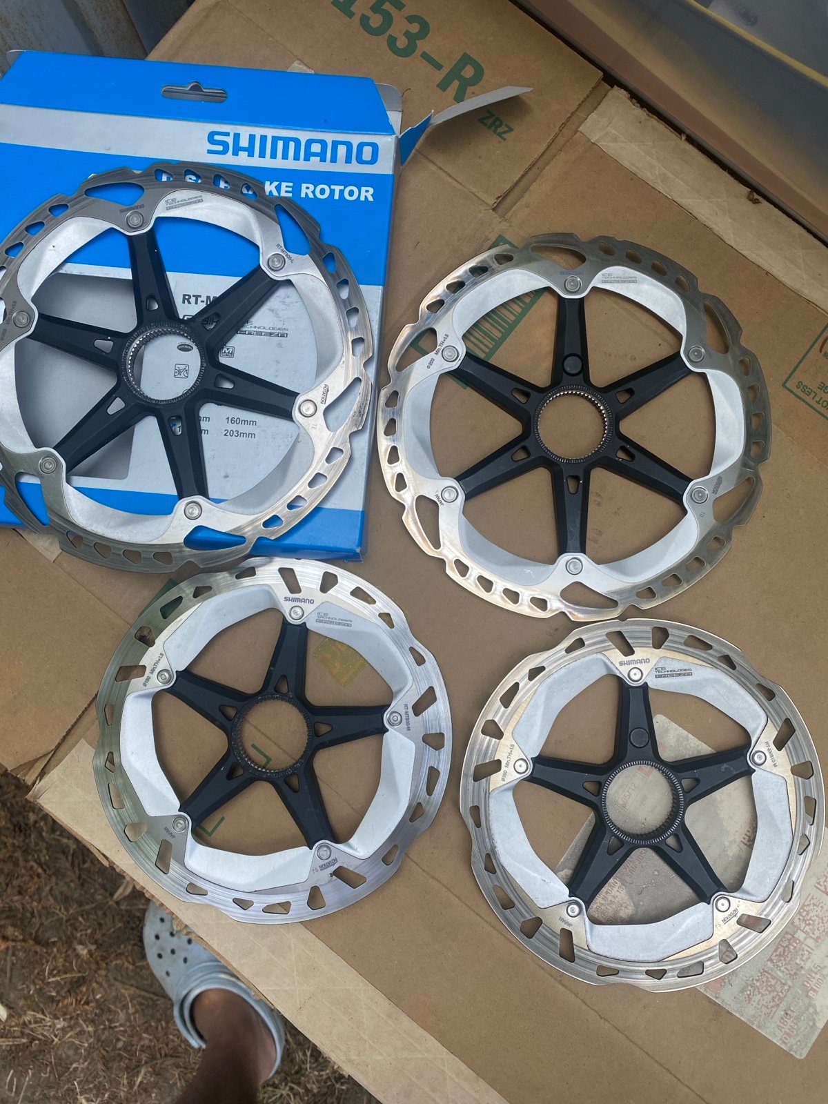 Shimano MT800 center lock brake rotor