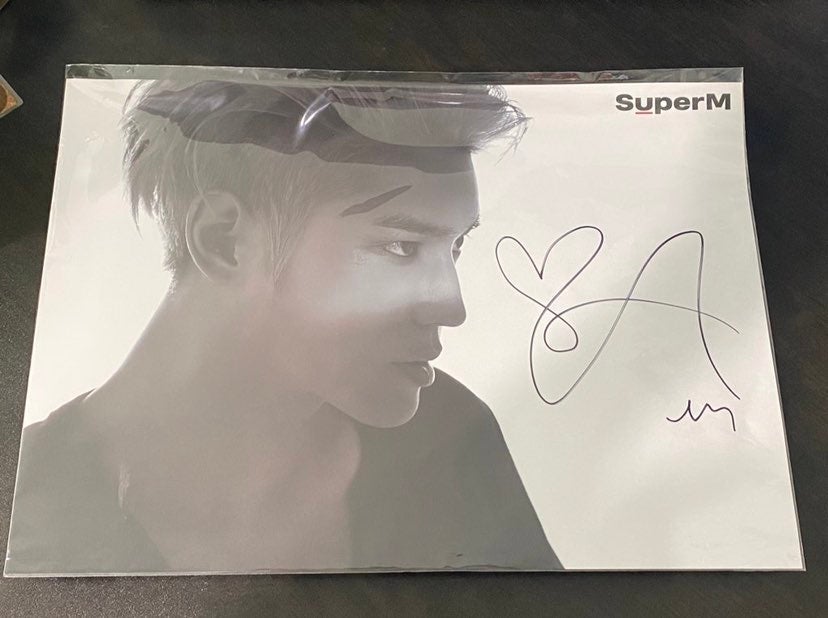 taeyong superm signed poster