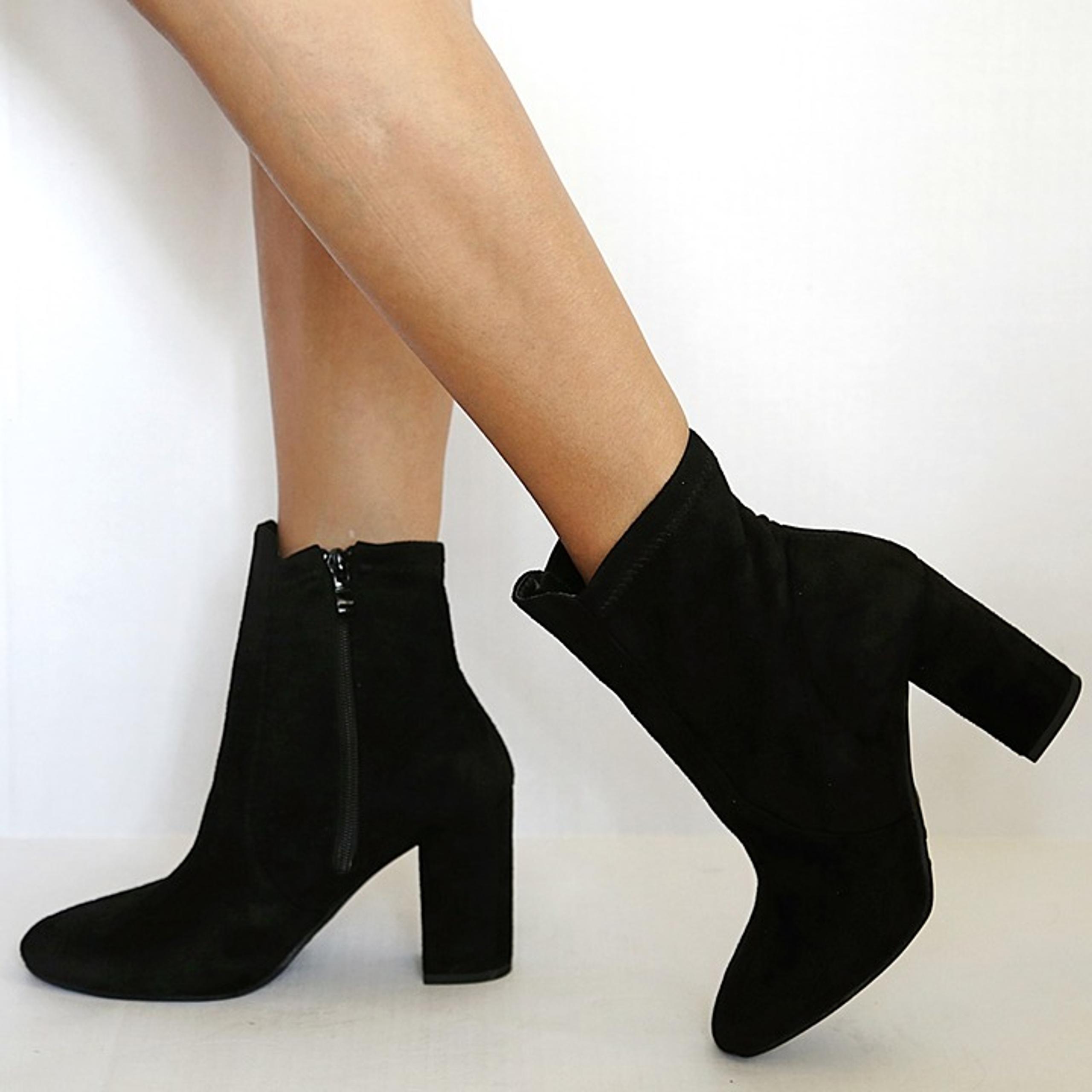 New Black Stretch Sock Chunky Heel Ankle Boots Booties Size 5.5