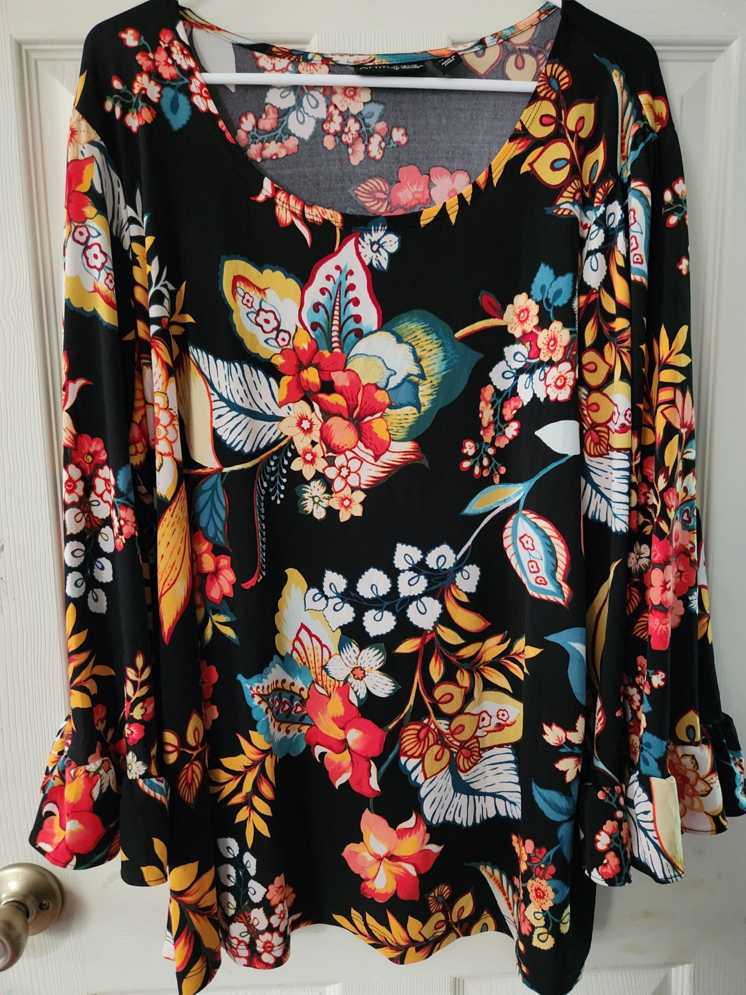 Floral top