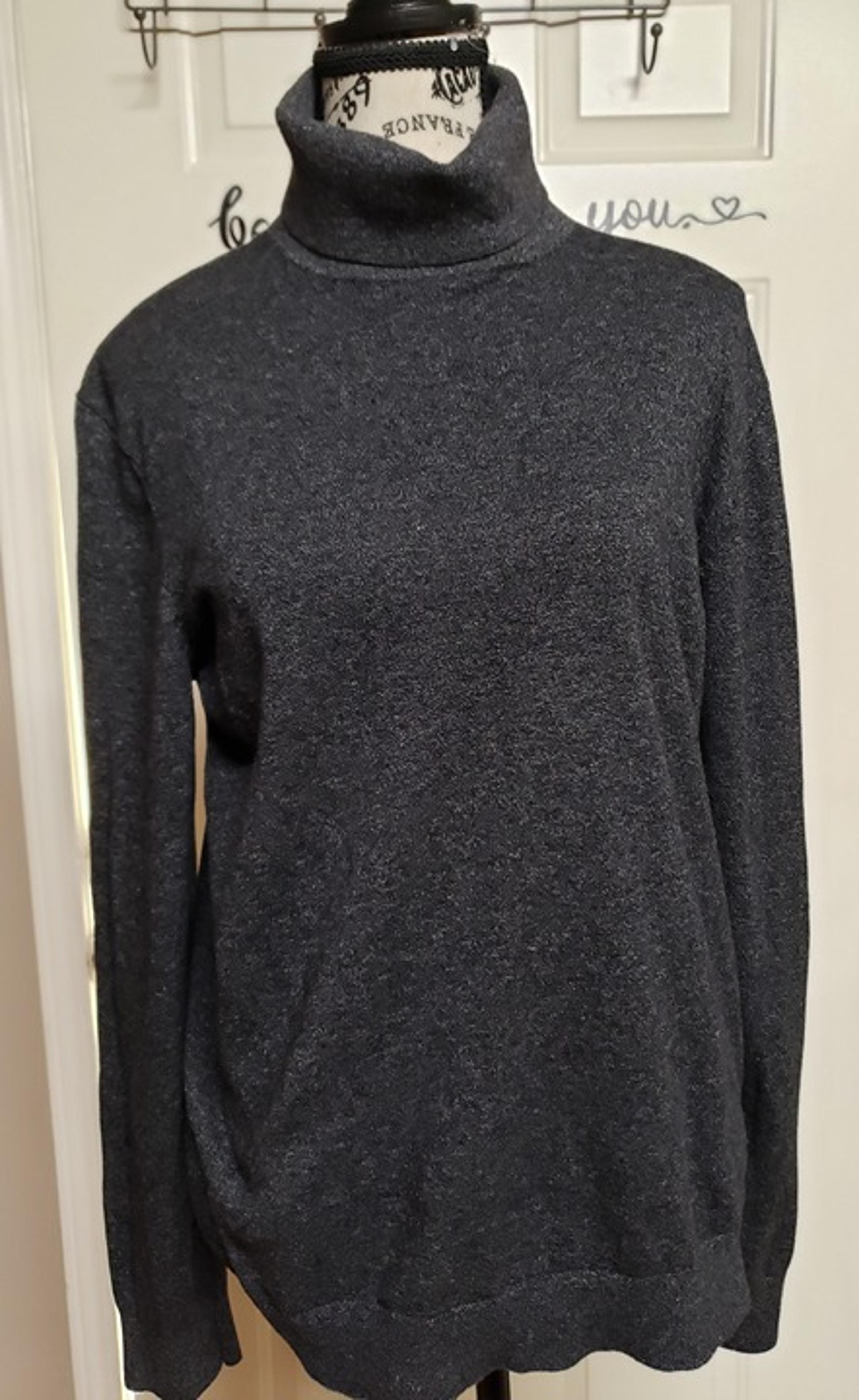 Women's Size Large Dark Gray H&M Turtleneck