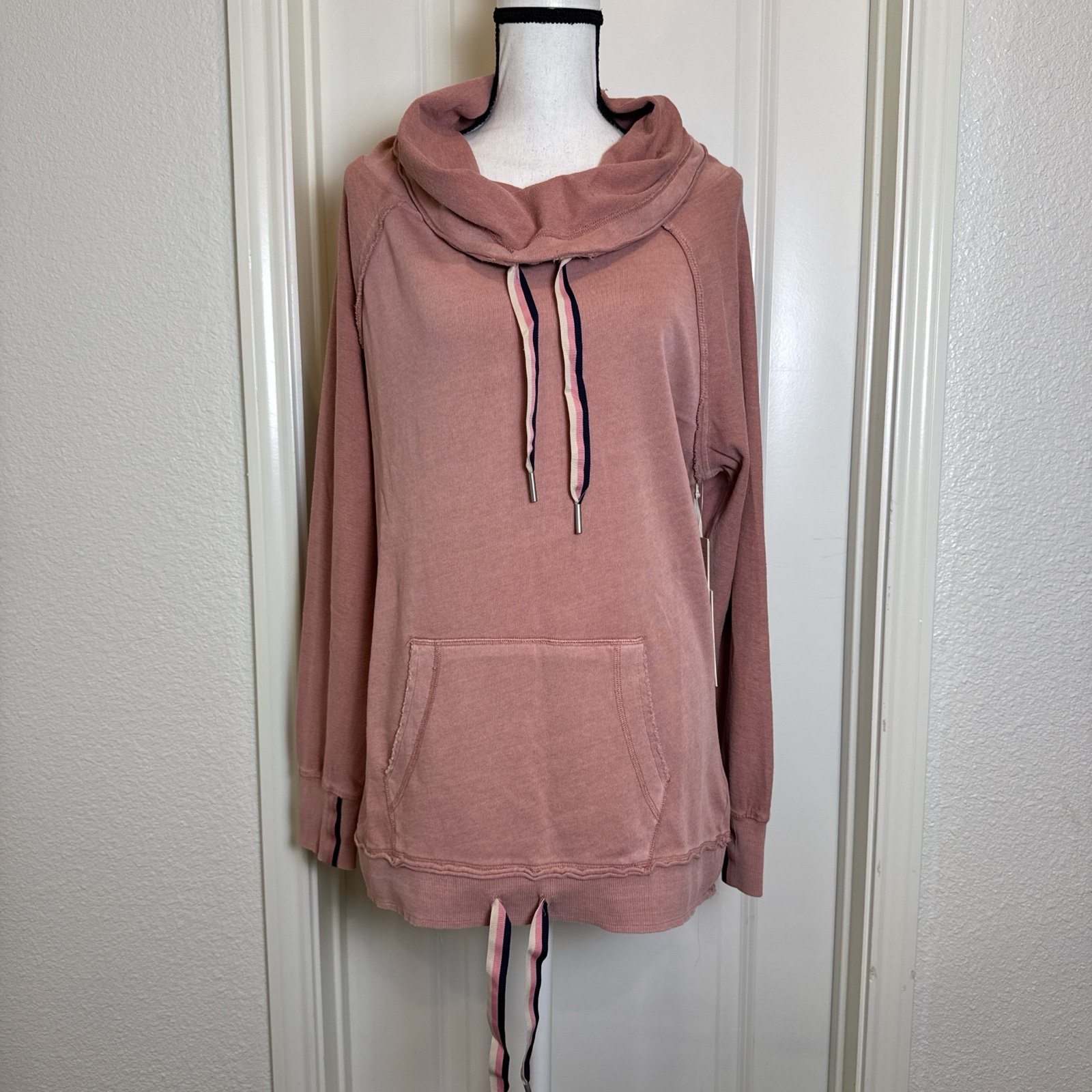 Boundless North Pink Hoodie
