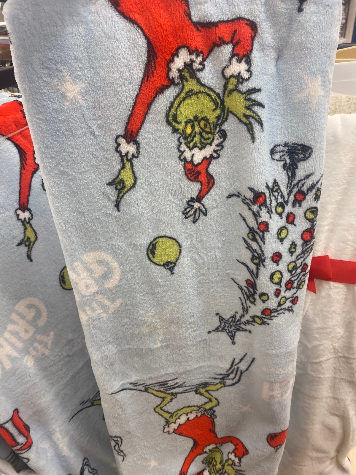 The grinch throw