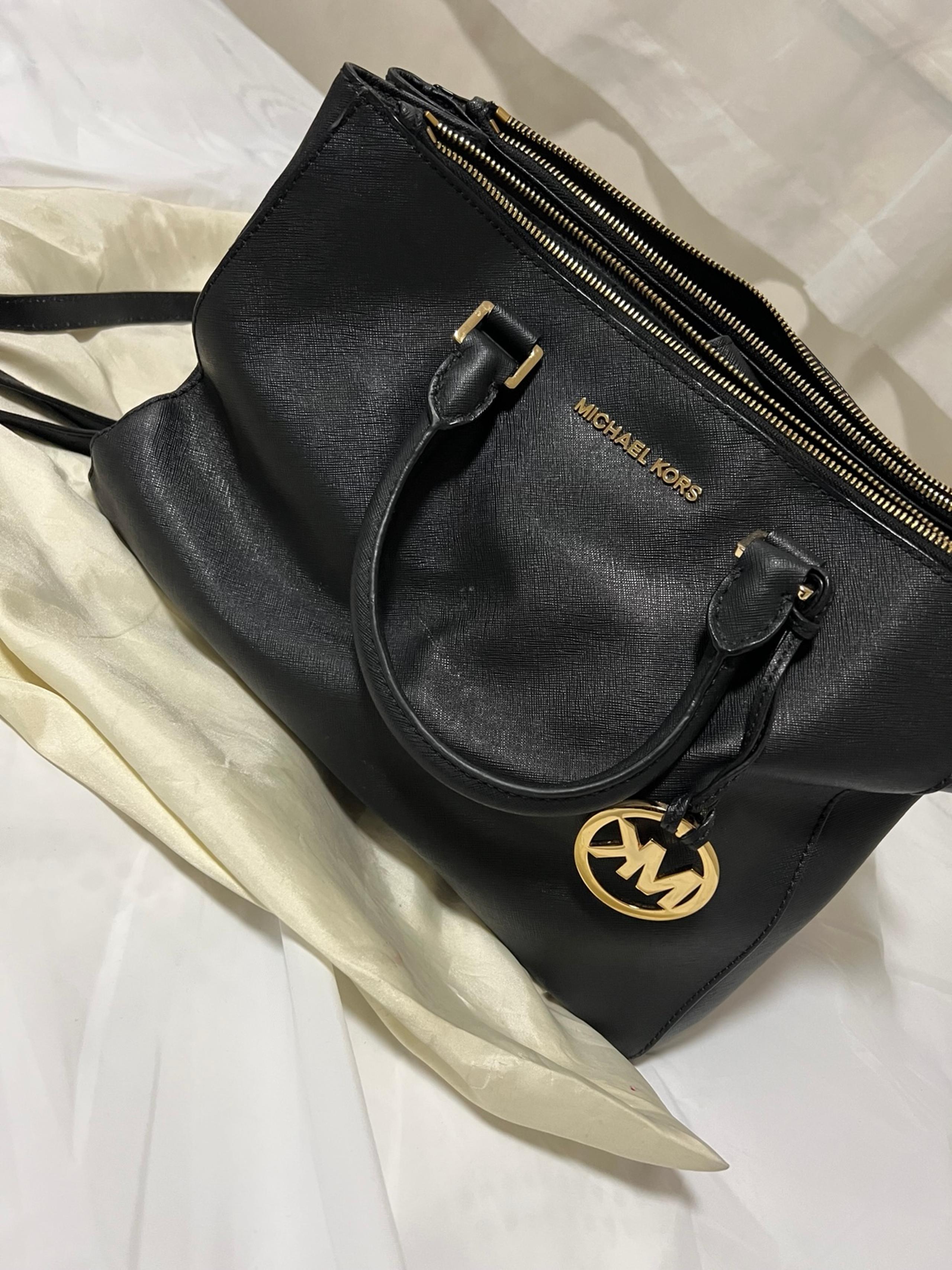 black large Michael Kors large Sutton satchel handbag