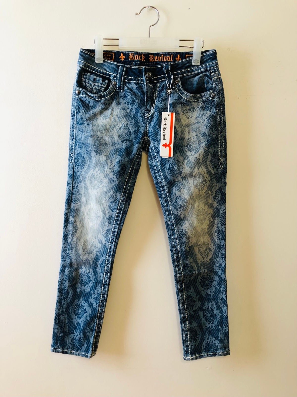NEW Rock Revival Women’s Cropped Jeans NWT was 168.00