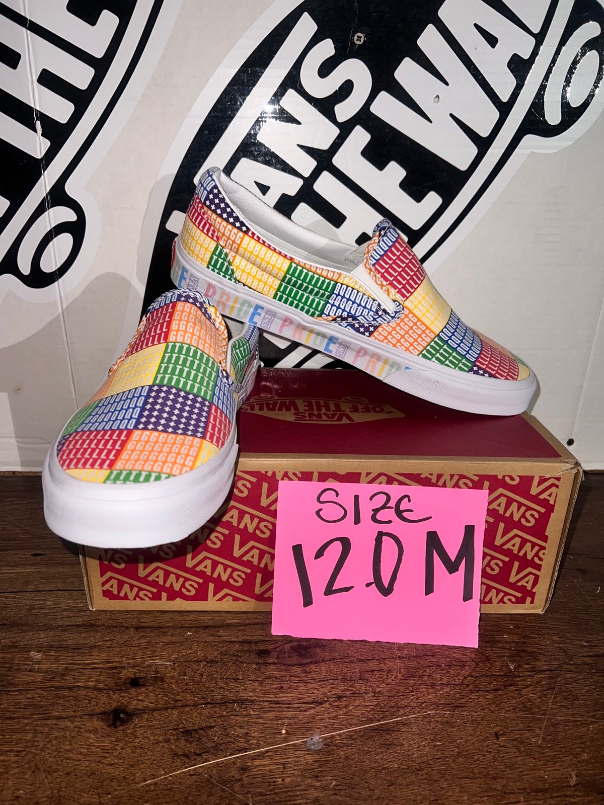 Vans Classic Slip On Pride sz 12.0 Men’s