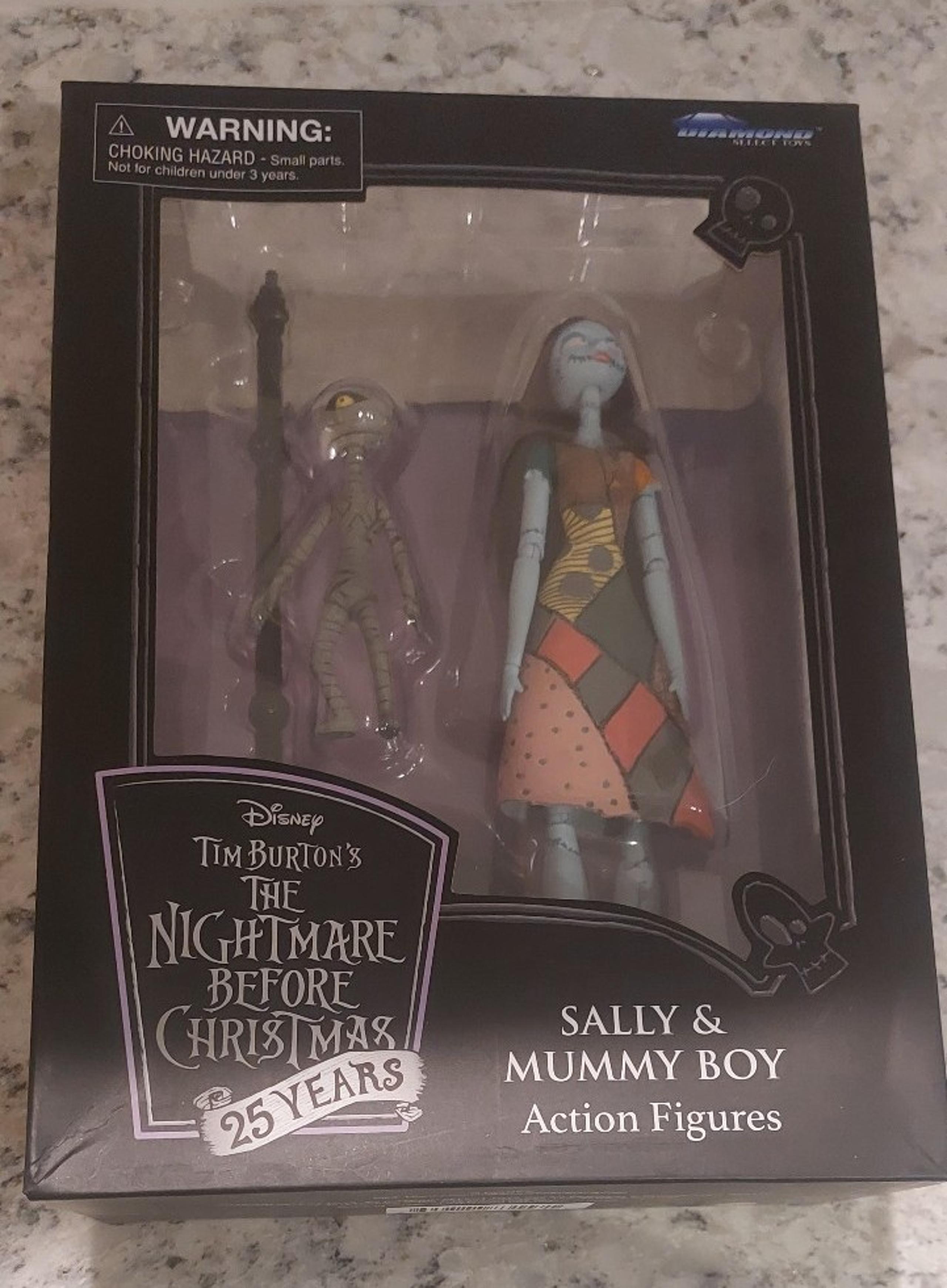 Disney Nightmare Before Christmas Sally & Mummy Boy Diamond Select Action Figure