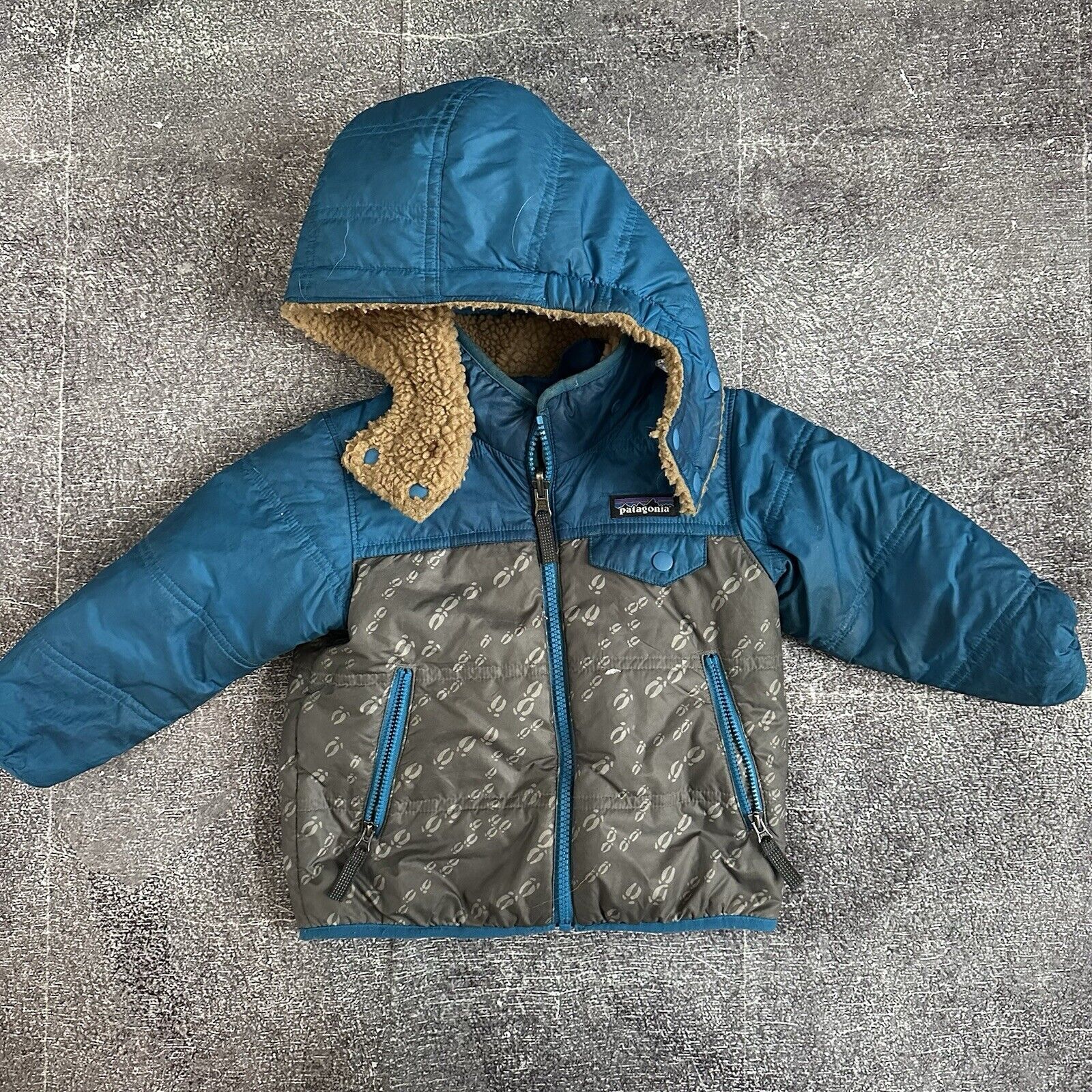 Baby Patagonia Reversible Tribbles Sherpa Deep Pile Blue Gray Hoody Jacket Sz 2T