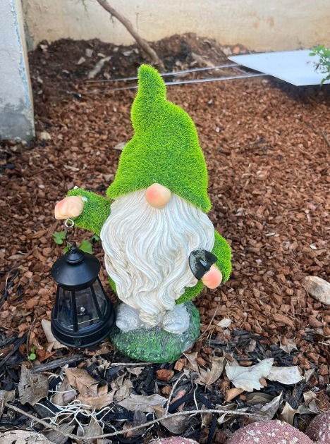 Garden Outdoor Statue, Gnome Decorations with Solar Outdoor