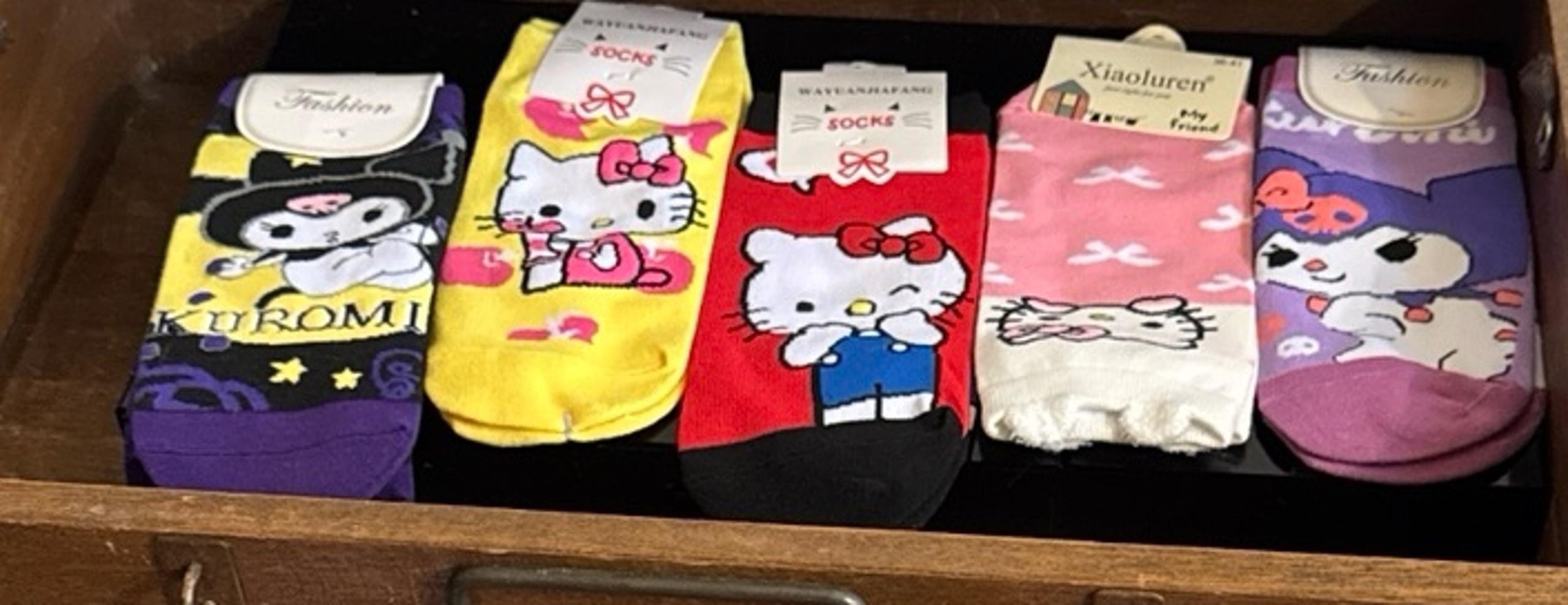 Socks Kuromi hello Kitty five brand new adult women’s pears AF10