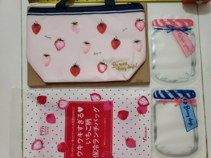 Strawberry Lunch Bag + Reusable Pouches