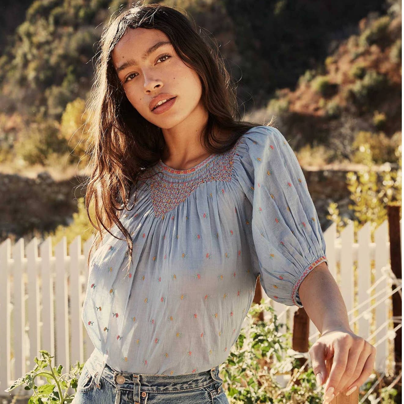 DOEN Amna Top Blue Embroidered Blouse Ciel Carnation Embroidery