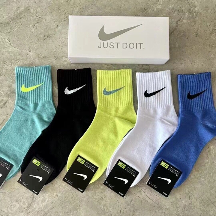 Nike Socks 5 Pairs Pack Men Women Sports Socks Cotton Casual Mid-Tube Socks