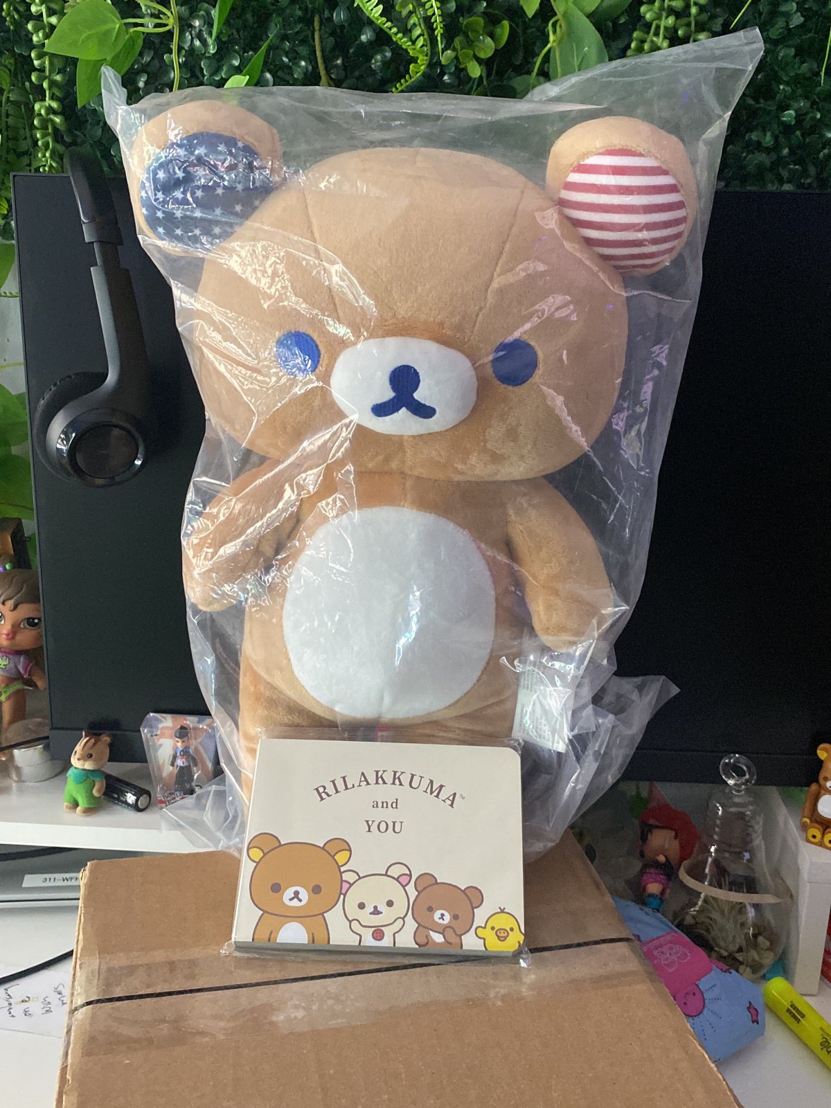 Rilakkuma numbered 15/100 San Francisco 20th Anniversary with story book