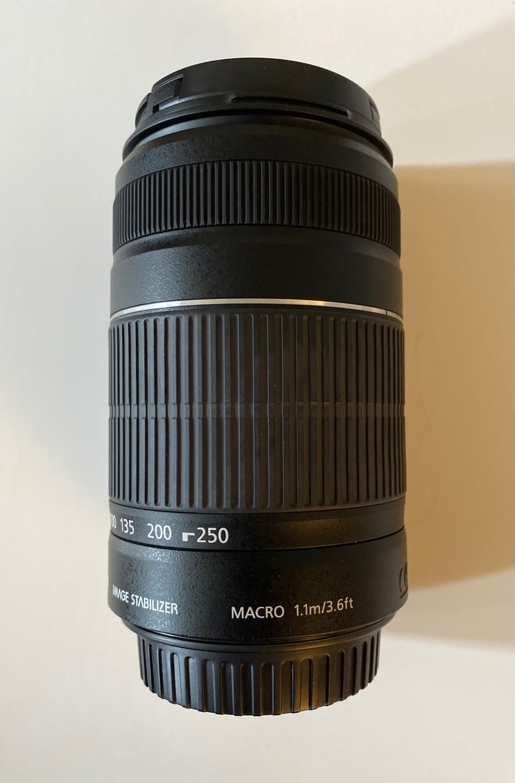 Canon offers efs 55-250mm f/4-5,6 IS II