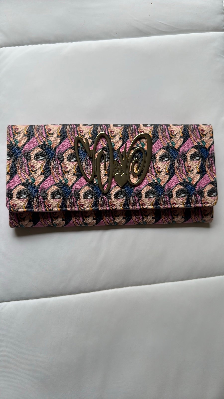 Sandoner Sand Doll Wallet. New without tags