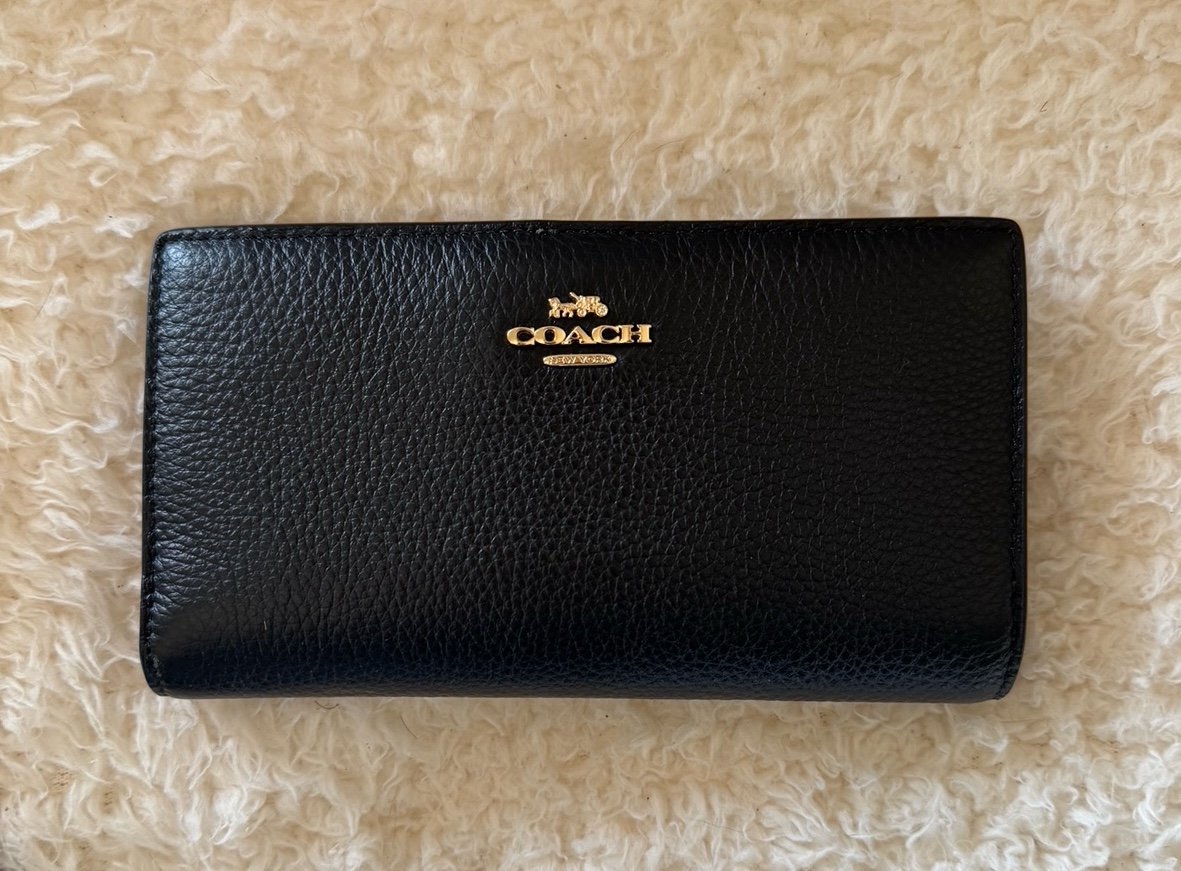Coach Slim Zip Wallet