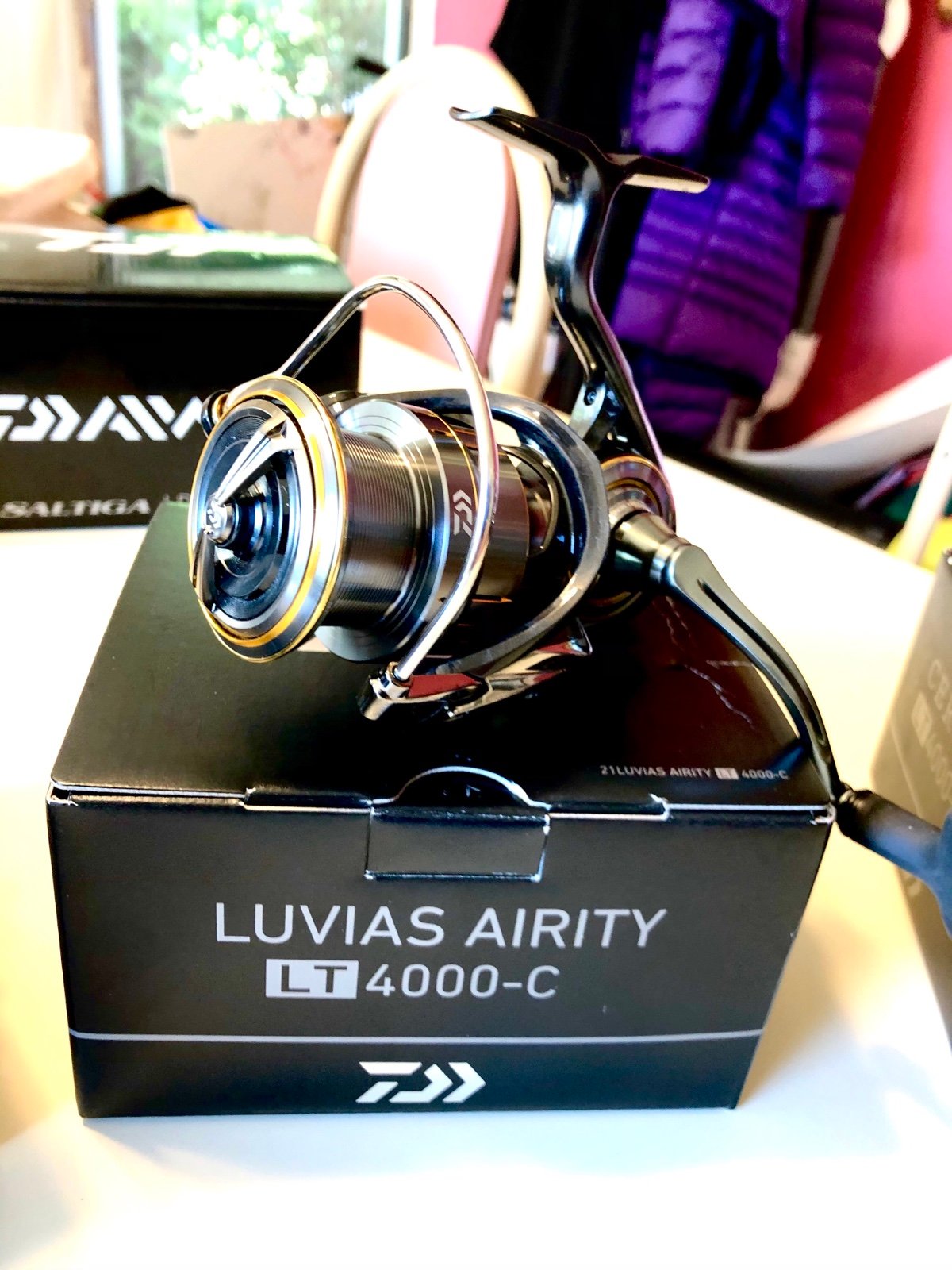 New 2023 Daiwa Luvius Airity 4000, Top of the Line, Lightest Reel made!